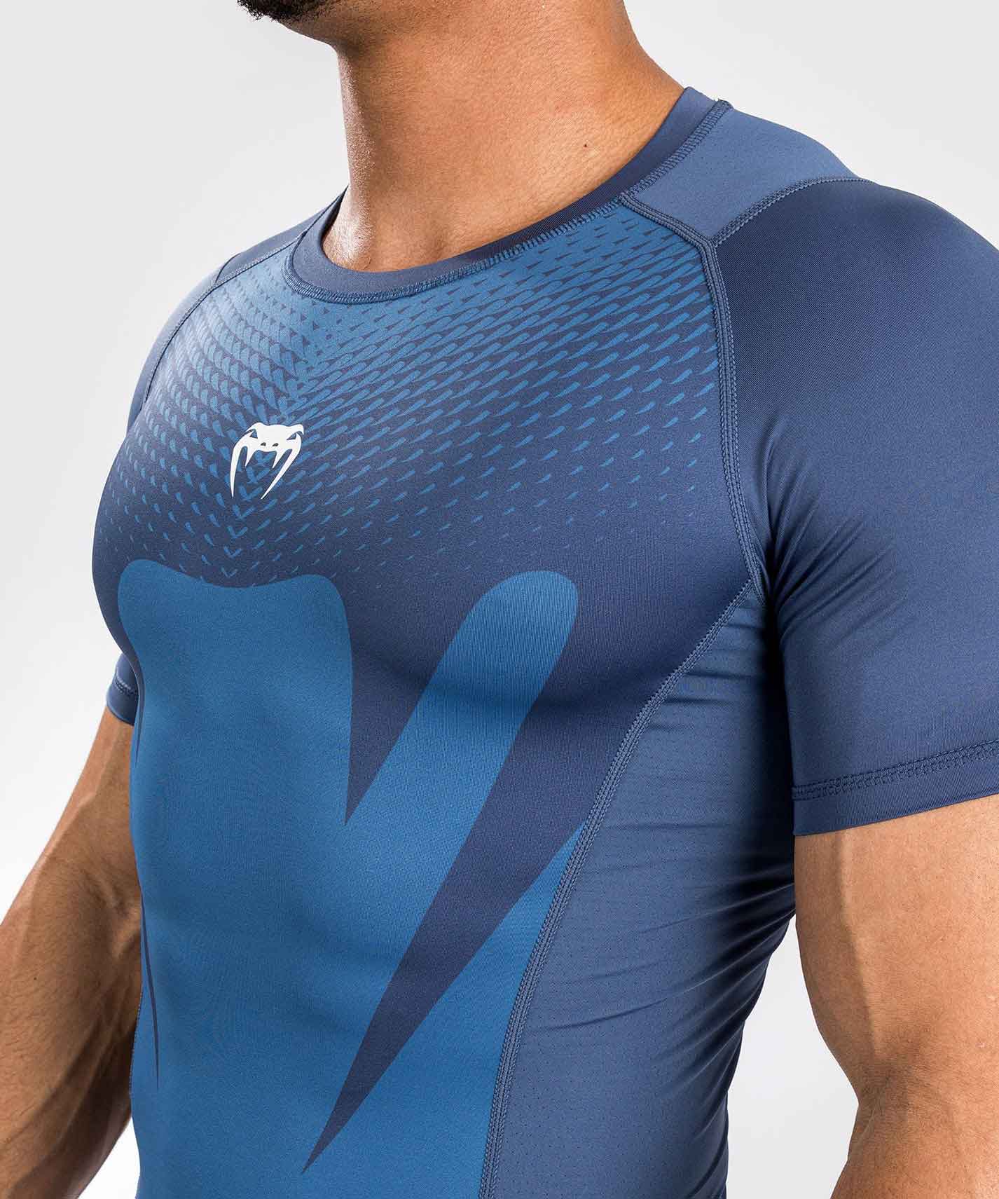 VENUM／ヴェナム　ラッシュガード　　Attack Men's Short Sleeve Rashguard／アタック メンズ ショートスリーブ ラッシュガード（ライトネイビーブルー／ブルー）