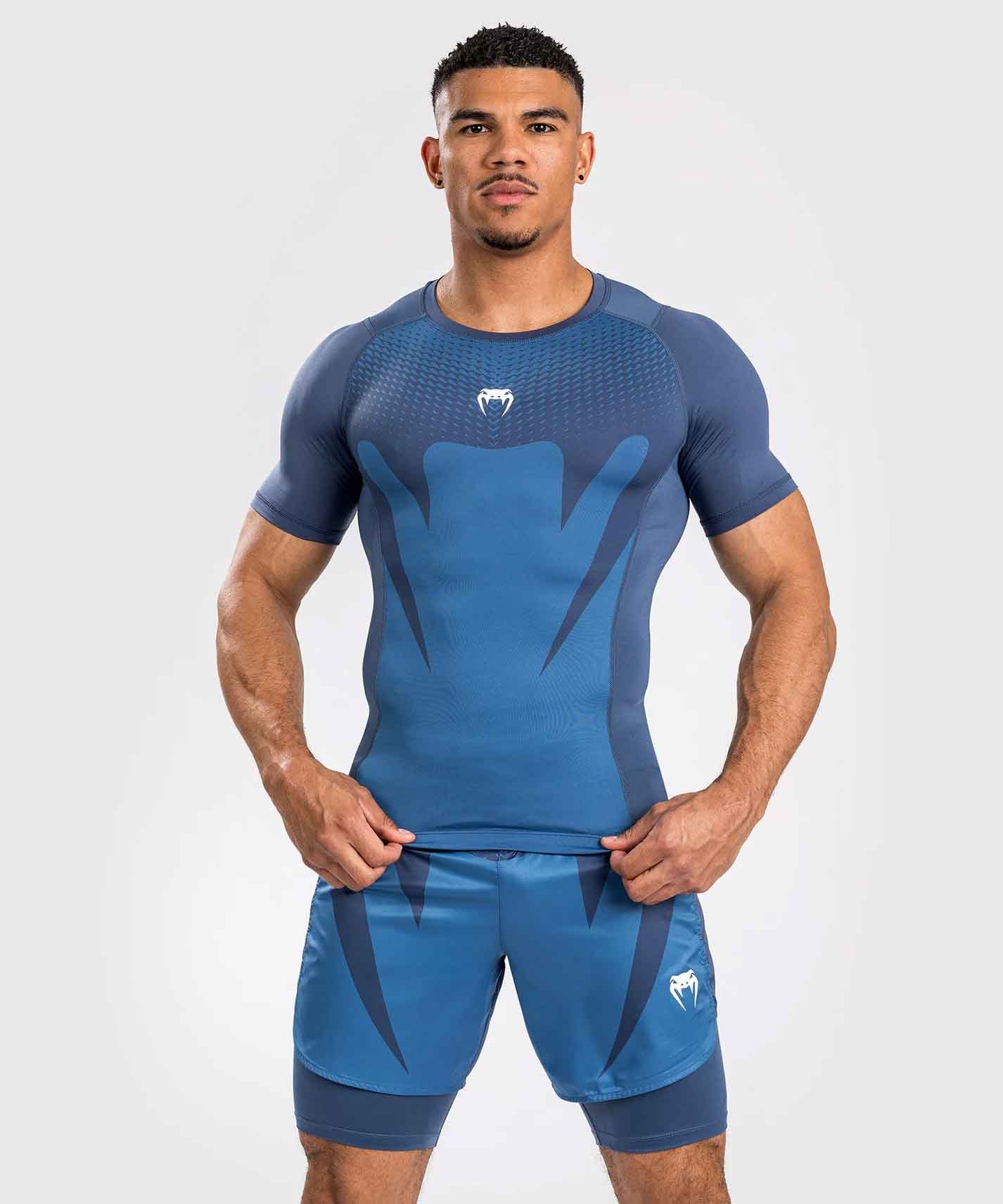 VENUM／ヴェナム　ラッシュガード　　Attack Men's Short Sleeve Rashguard／アタック メンズ ショートスリーブ ラッシュガード（ライトネイビーブルー／ブルー）
