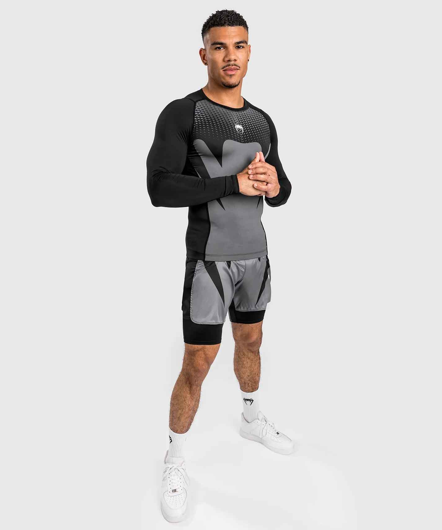 VENUM／ヴェナム　ラッシュガード　　Attack Men's Long Sleeve Rashguard／アタック メンズ ロングスリーブ ラッシュガード（黒／グレー）