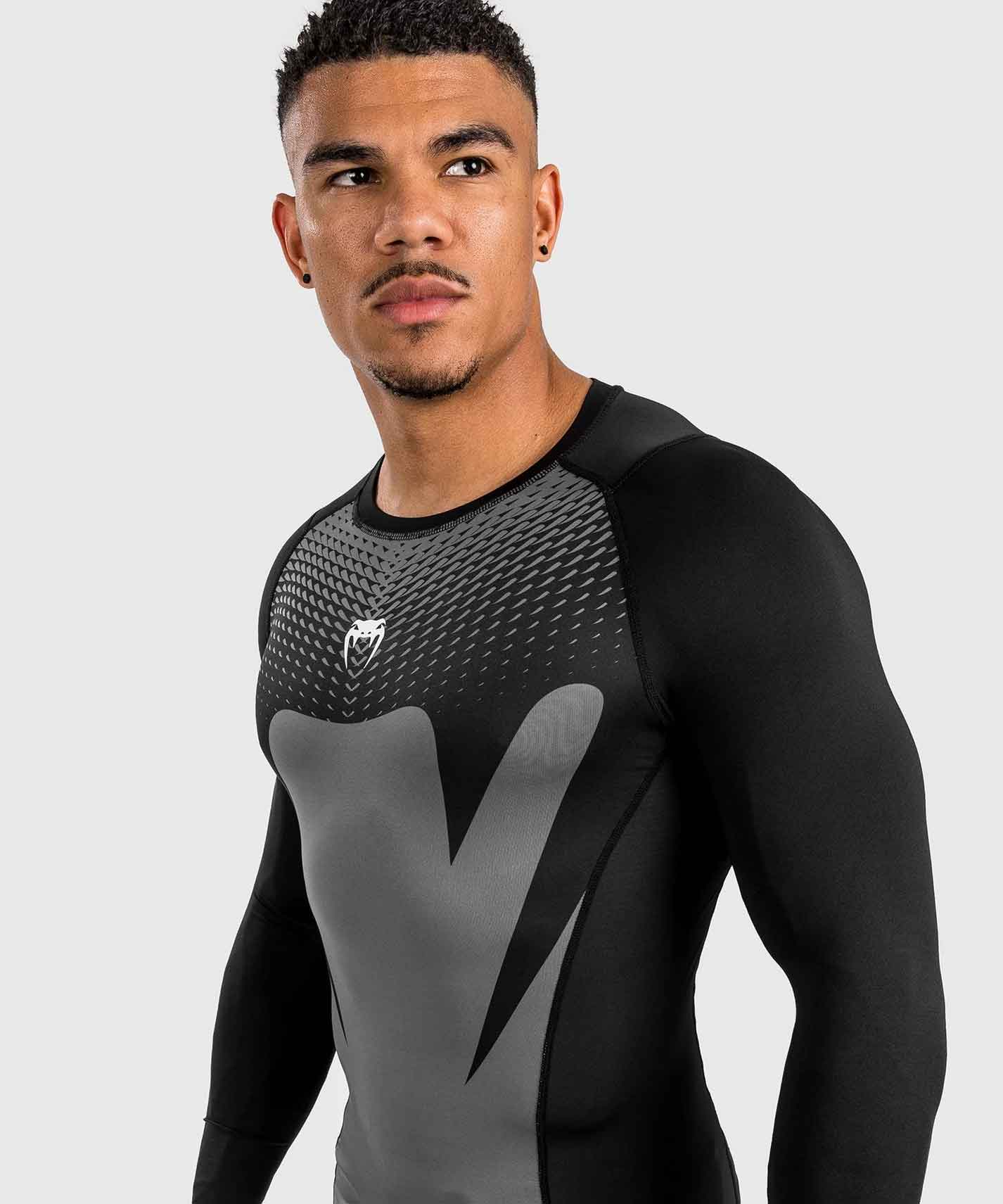VENUM／ヴェナム　ラッシュガード　　Attack Men's Long Sleeve Rashguard／アタック メンズ ロングスリーブ ラッシュガード（黒／グレー）