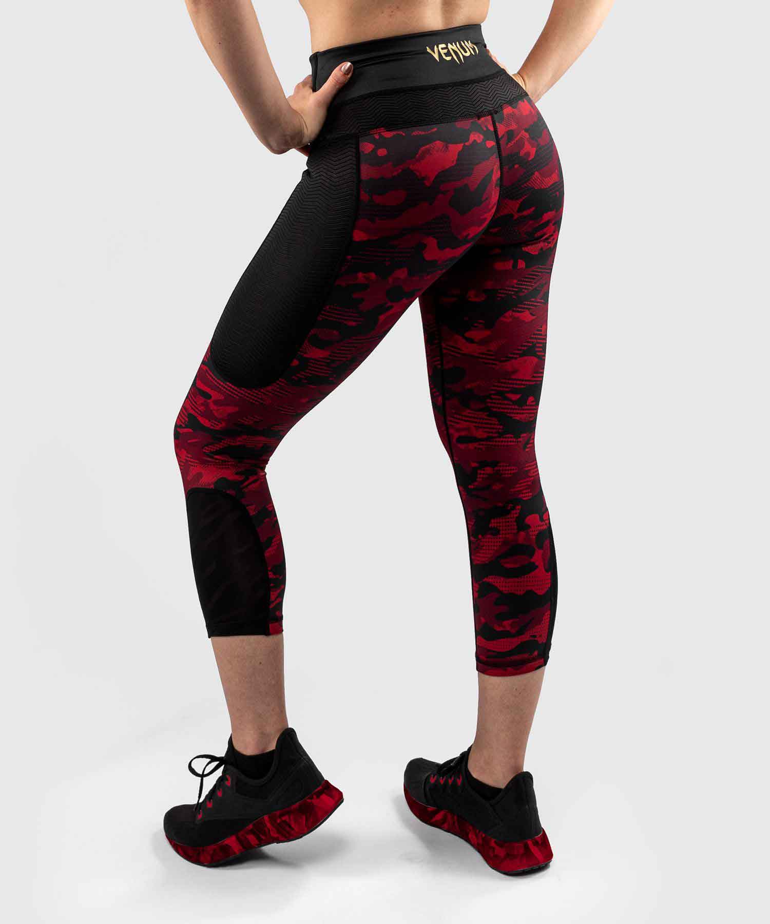 VENUM WOMEN／レディース　パンツ　　DEFENDER CROP LEGGINGS／ディフェンダー クロップドレギンス（黒／レッドカモ）