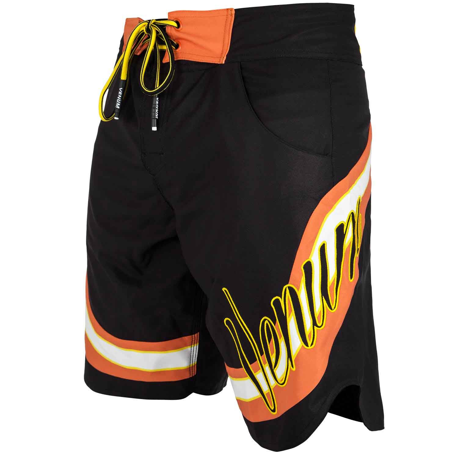 CUTBACK BOARDSHORTS／カットバック ボードショーツ（黒）