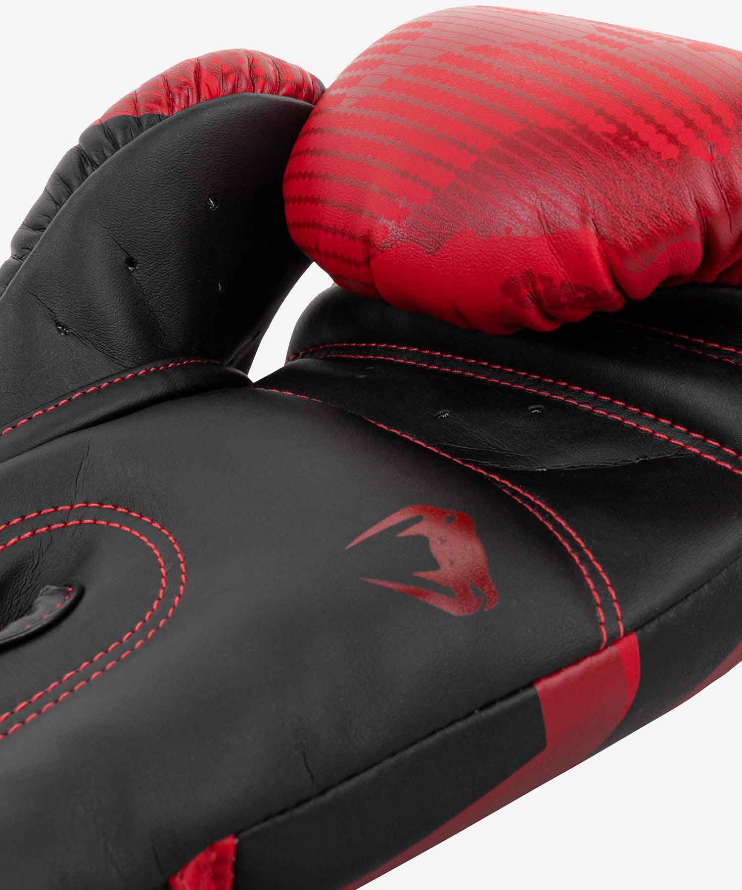 VENUM／ヴェナム　ボクシンググローブ　　ELITE BOXING GLOVES／エリート ボクシンググローブ（レッドカモ／黒）