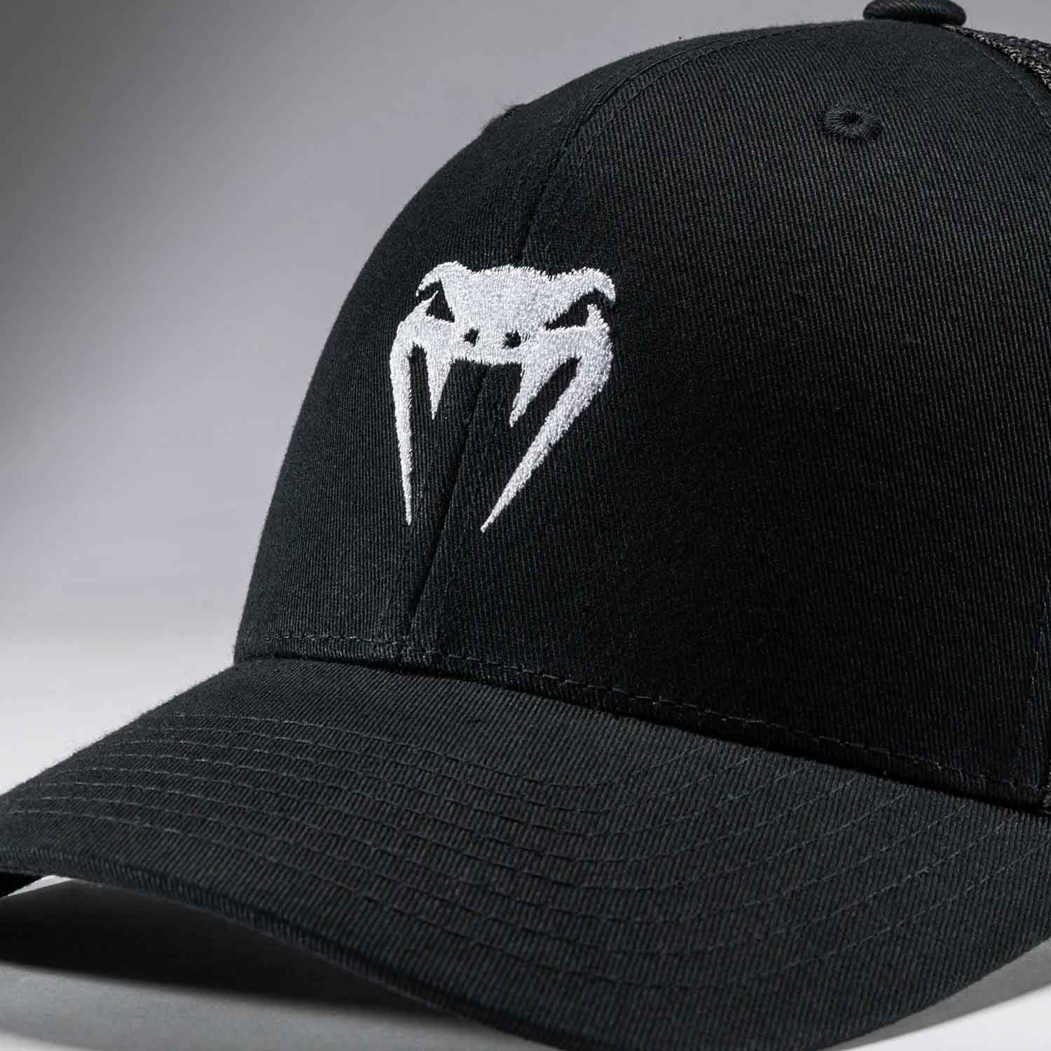 VENUM／ヴェナム　キャップ・ビーニー　　Trucker Cap／トラッカー キャップ（黒）
