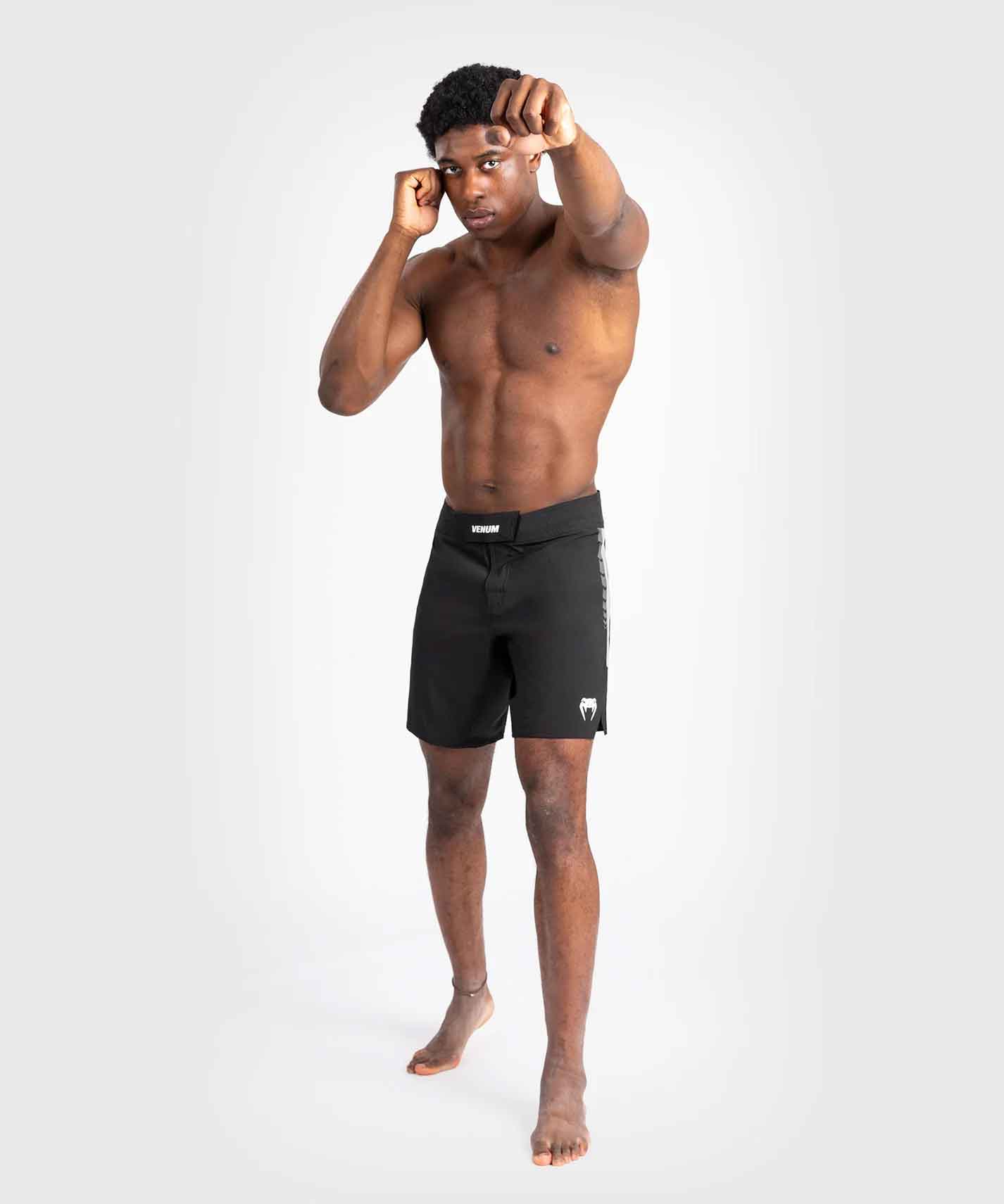VENUM／ヴェナム　ファイトショーツ　　Tempest Men's Fight Shorts／テンペスト メンズ ファイトショーツ