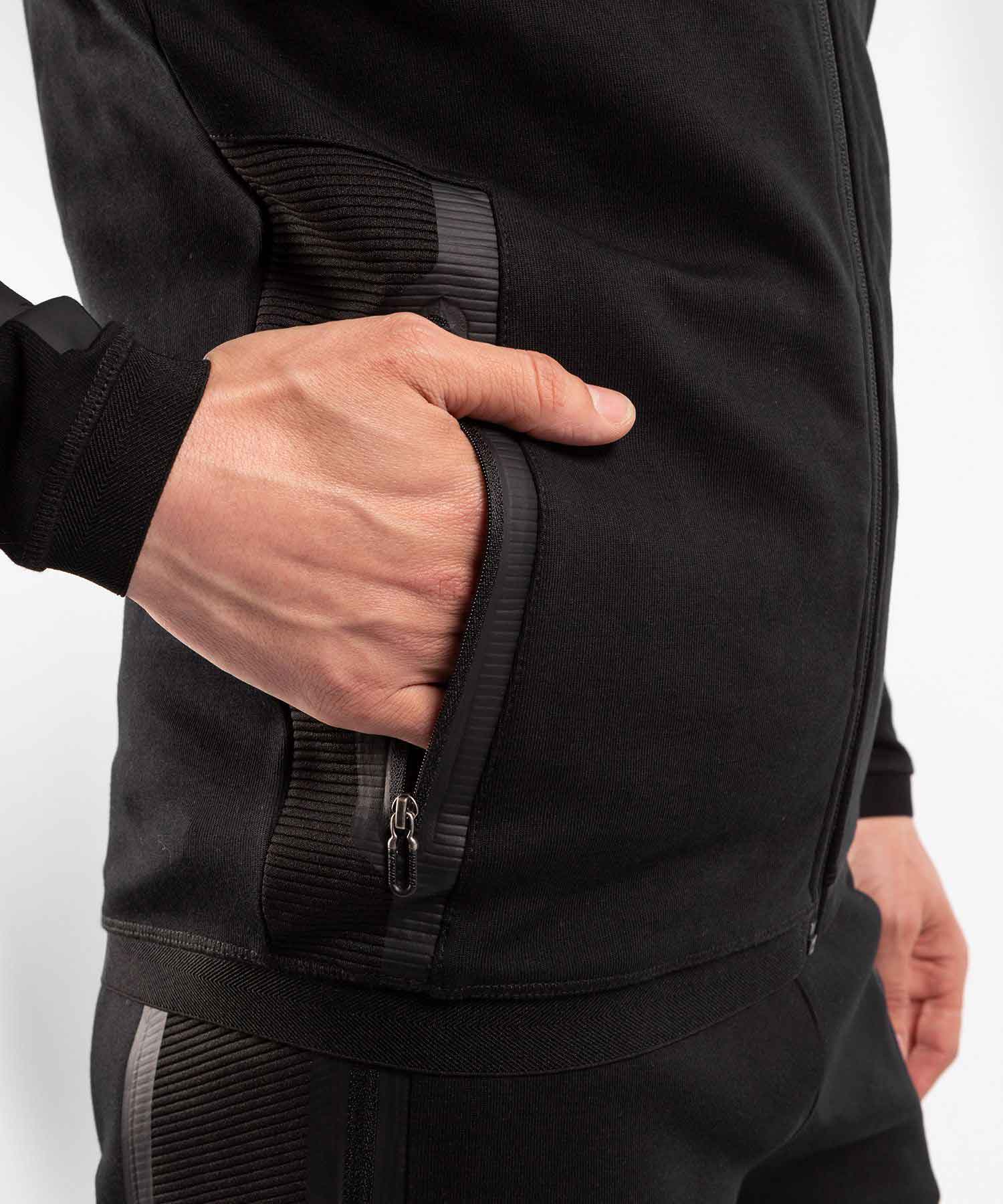 VENUM／ヴェナム　パーカー（フーディー）　　LASER EVO 2.0 HOODIE／レーザー エヴォ 2.0 フーディー（パーカー）マットブラック