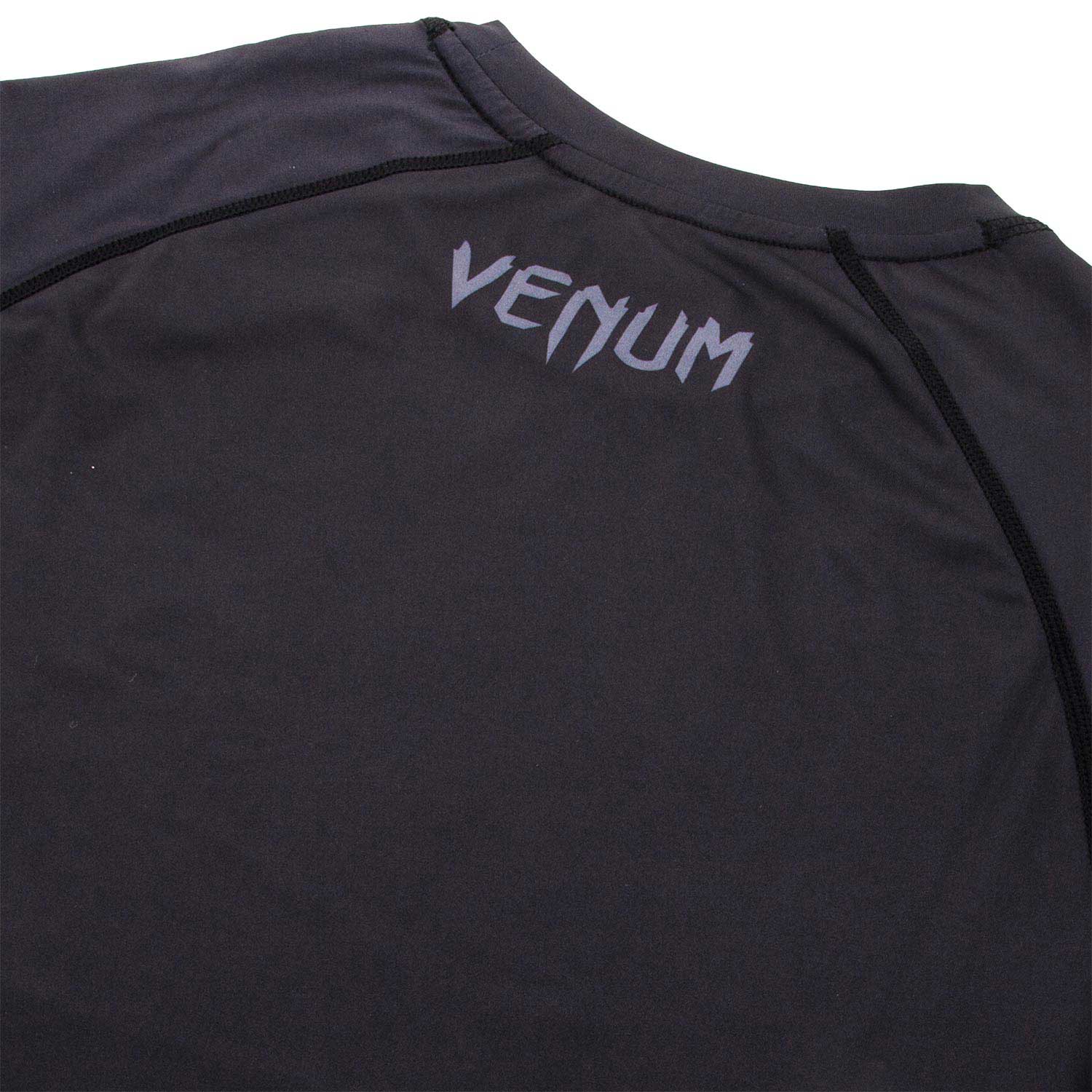 VENUM／ヴェナム　コンプレッションシャツ　　CONTENDER 3.0 COMPRESSION - SHORT／コンテンダー 3.0 コンプレッション ショート（黒／グレー）