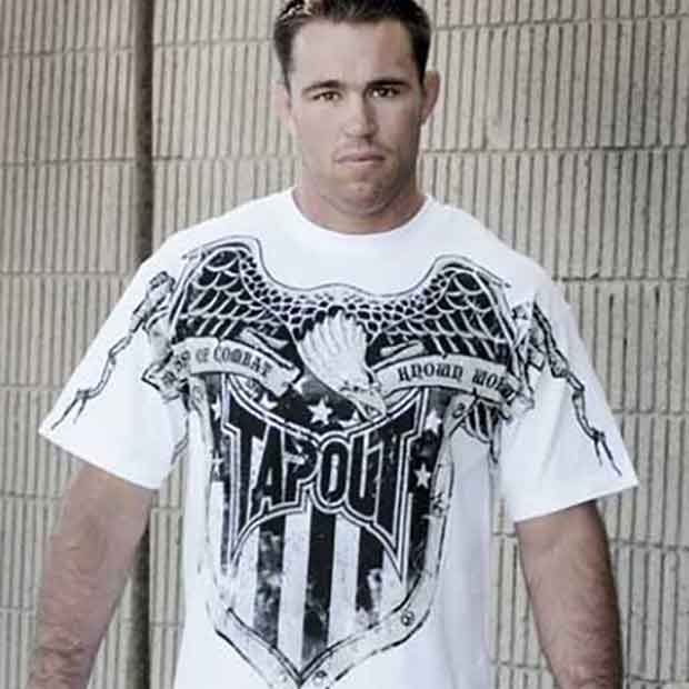 TAPOUT／タップアウト　Tシャツ　　ジェイク・シールズ