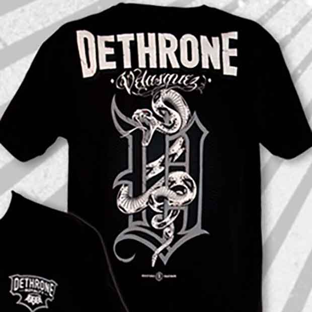 DETHRONE ROYALTY／デスローン・ロイヤルティ　Tシャツ　　ケイン（ヴェラスケス） スネーク