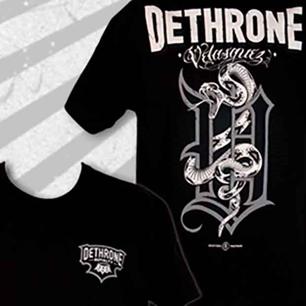 DETHRONE ROYALTY／デスローン・ロイヤルティ　Tシャツ　　ケイン（ヴェラスケス） スネーク