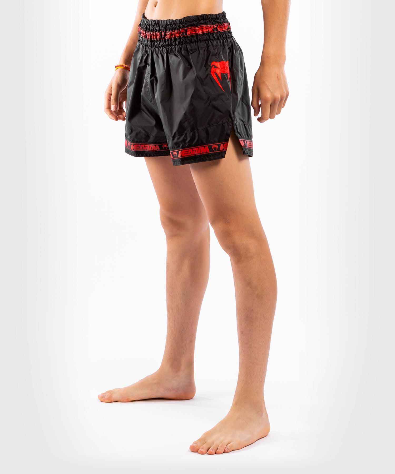 VENUM／ヴェナム　ムエタイショーツ　　PARACHUTE MUAY THAI SHORTS／パラシュート ムエタイショーツ（黒／レッド）