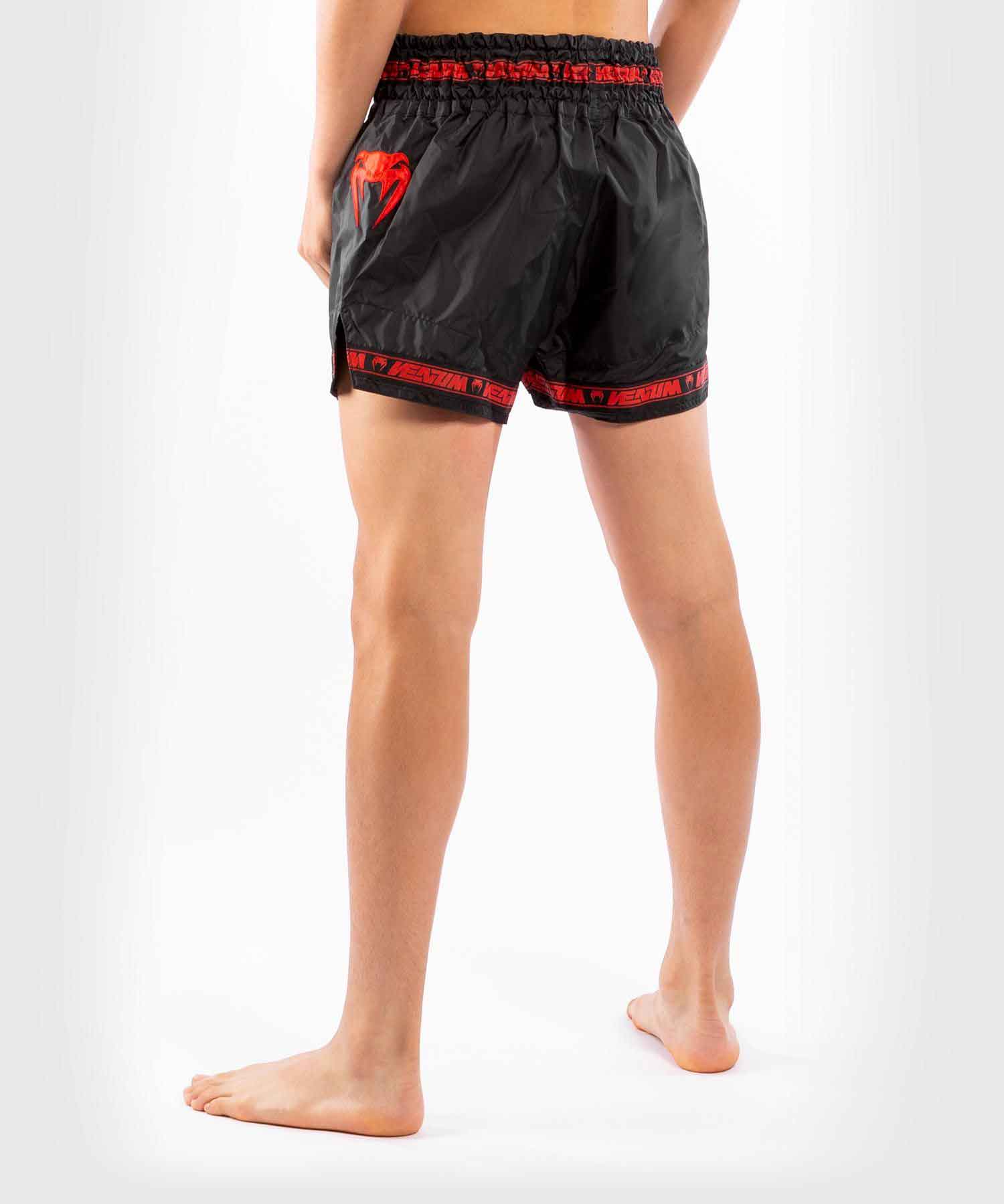 VENUM／ヴェナム　ムエタイショーツ　　PARACHUTE MUAY THAI SHORTS／パラシュート ムエタイショーツ（黒／レッド）