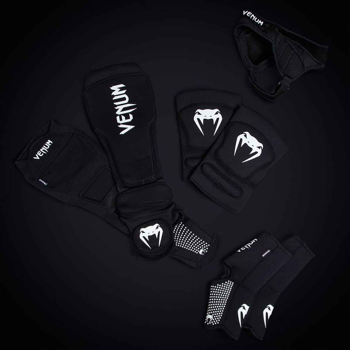 VENUM／ヴェナム　アクセサリー　　KONTACT EVO KNEE PADS／コンタクト EVO ニーパッド