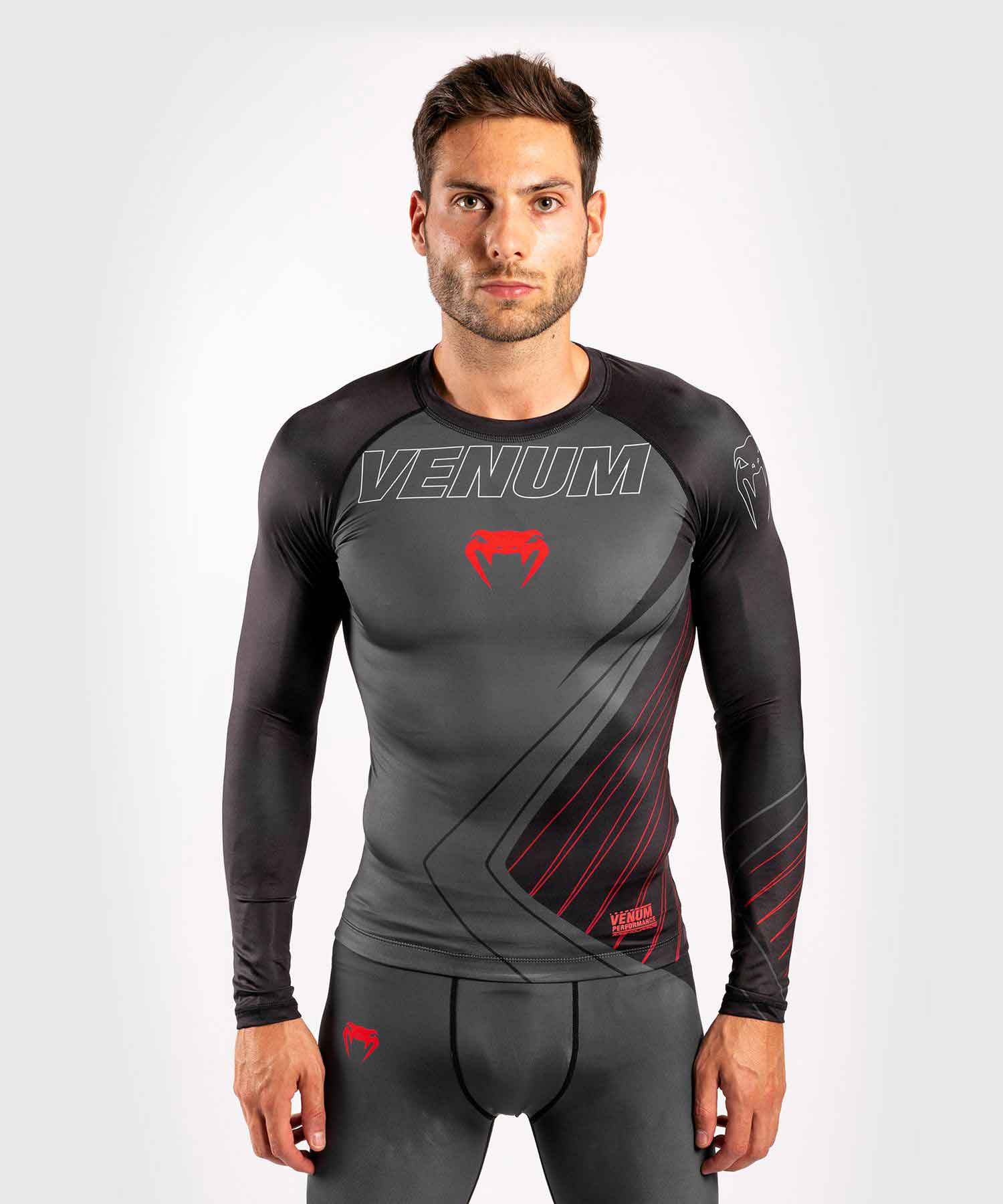 VENUM／ヴェナム　ラッシュガード　　CONTENDER 5.0 RASHGUARD LONG SLEEVES／コンテンダー 5.0 ラッシュガード ロングスリーブ（グレー）