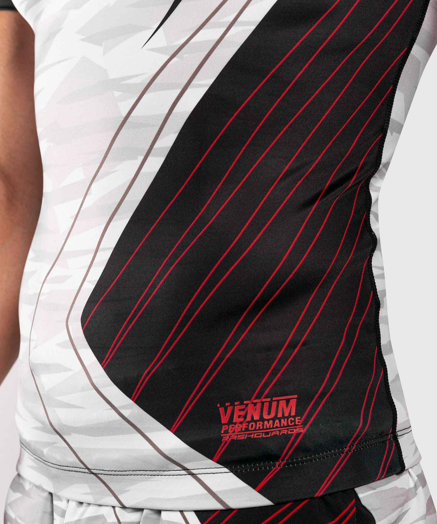 VENUM／ヴェナム　ラッシュガード　　CONTENDER 5.0 RASHGUARD SHORT SLEEVES／コンテンダー 5.0 ラッシュガード ショートスリーブ（ホワイトカモ）