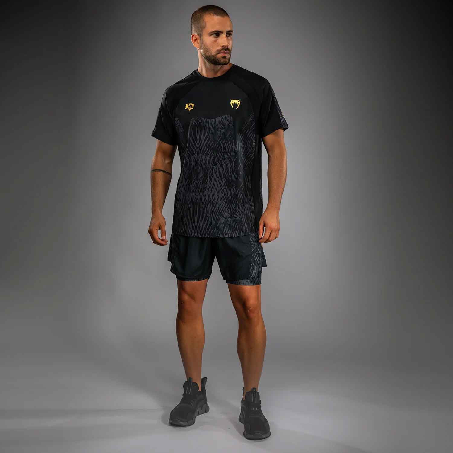 VENUM／ヴェナム　Tシャツ　　Venum x Chimaev Wild Borz Dry Tech／ヴェナム×チマエフ ワイルド ボルズ ドライテックTシャツ