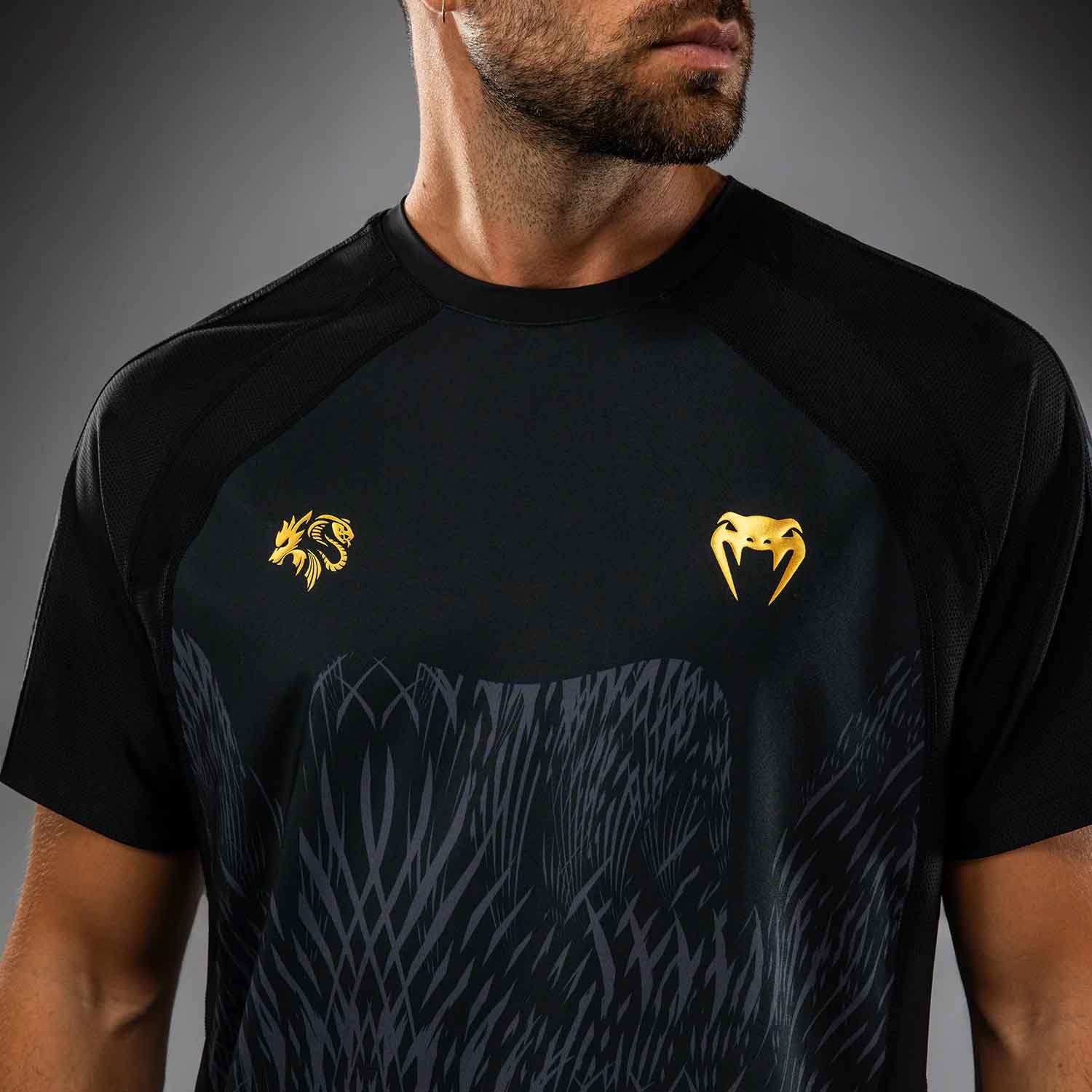 VENUM／ヴェナム　Tシャツ　　Venum x Chimaev Wild Borz Dry Tech／ヴェナム×チマエフ ワイルド ボルズ ドライテックTシャツ