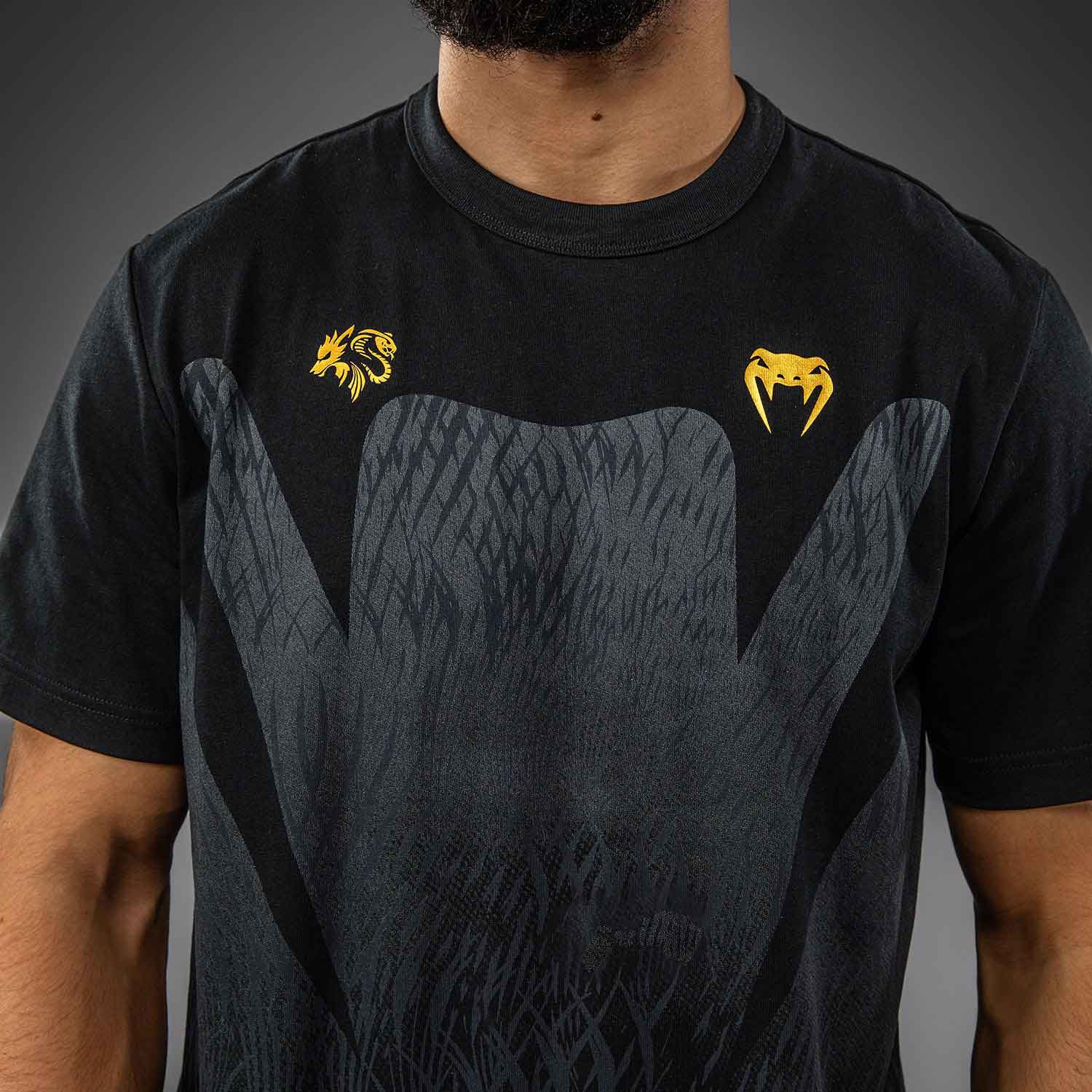 VENUM／ヴェナム　Tシャツ　　Venum x Chimaev Wild Borz T-Shirt／ヴェナム×チマエフ ワイルド ボルズ Tシャツ