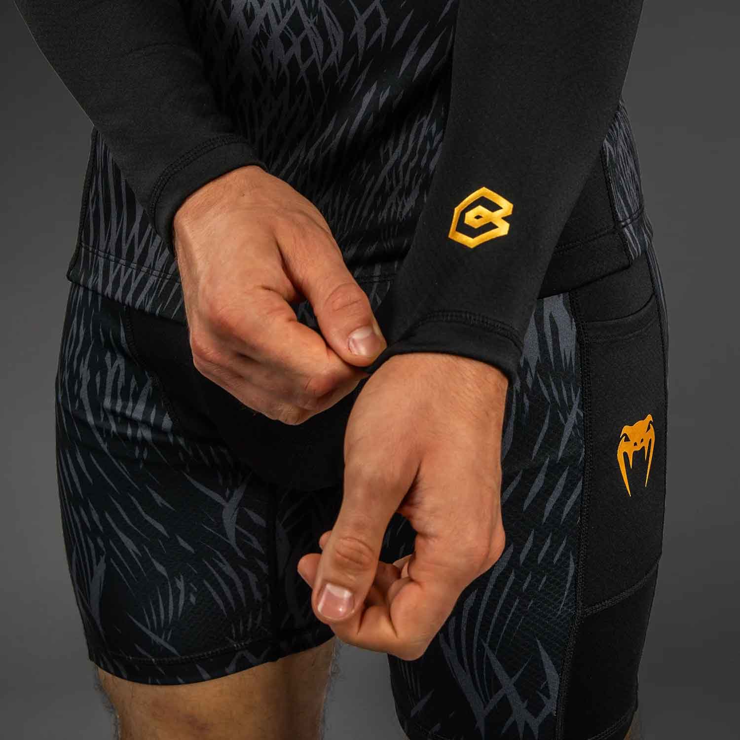 VENUM／ヴェナム　ラッシュガード　　Venum x Chimaev Wild Borz Rashguards／ヴェナム×チマエフ ワイルド ボルズ ラッシュガード（ロング）