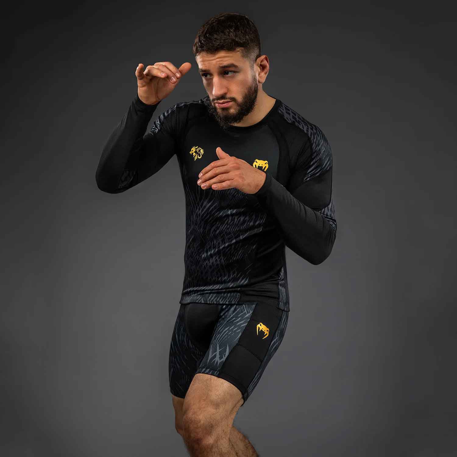 VENUM／ヴェナム　ラッシュガード　　Venum x Chimaev Wild Borz Rashguards／ヴェナム×チマエフ ワイルド ボルズ ラッシュガード（ロング）
