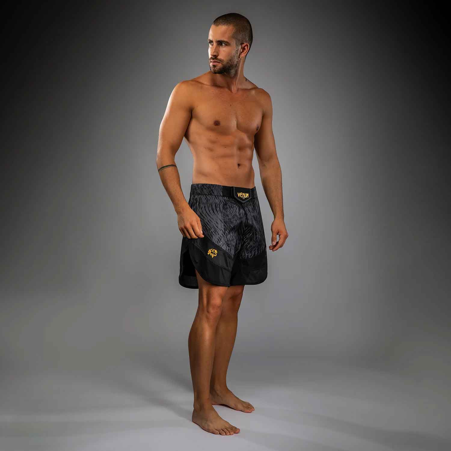 VENUM／ヴェナム　ファイトショーツ　　Venum x Chimaev Wild Borz Fightshorts／ヴェナム×チマエフ ワイルド ボルズ ファイトショーツ