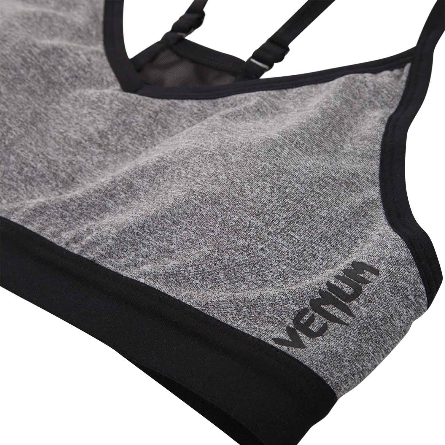 VENUM WOMEN／レディース　スポーツブラ　　ESSENTIAL SPORTS BRA／エッセンシャル スポーツブラ（ヘザーグレー）