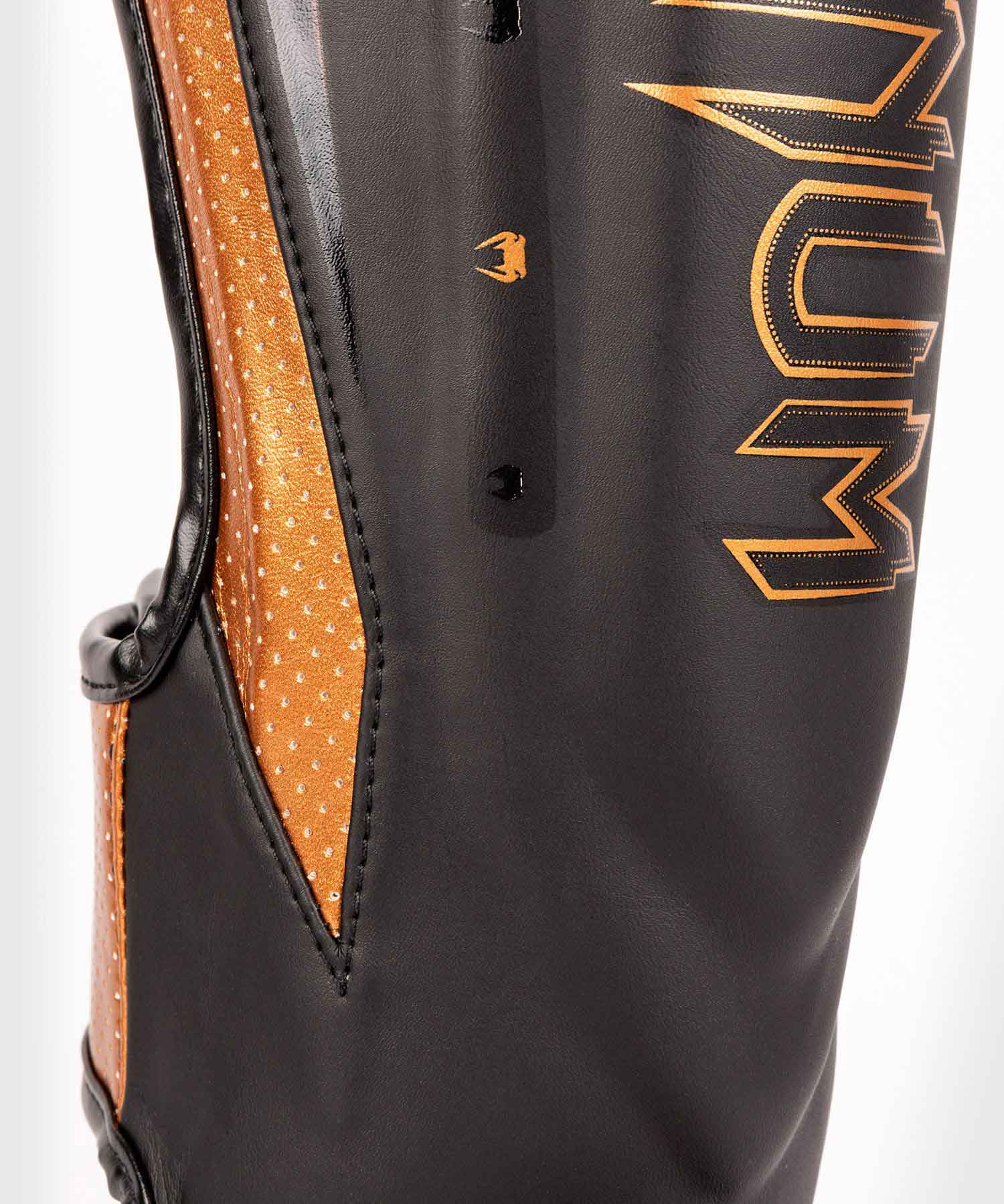 VENUM／ヴェナム　シンガード（レガース）　　ELITE EVO SHINGUARDS／エリート エヴォ シンガード（黒／ブロンズ）