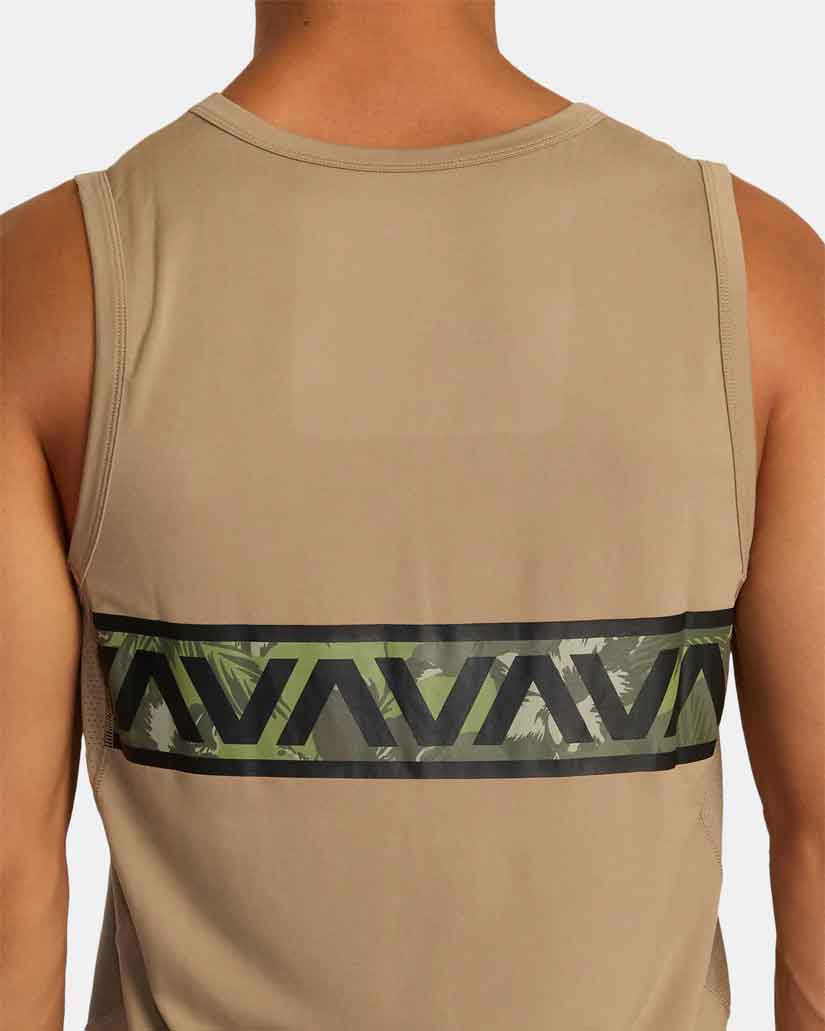 RVCA／ルーカ（ルカ）　ラッシュガード　タンクトップ　　Hawaii Sport Vent Muscle Rashgurds Tank／ハワイ スポーツ ヴェント マッスル ラッシュガード タンク