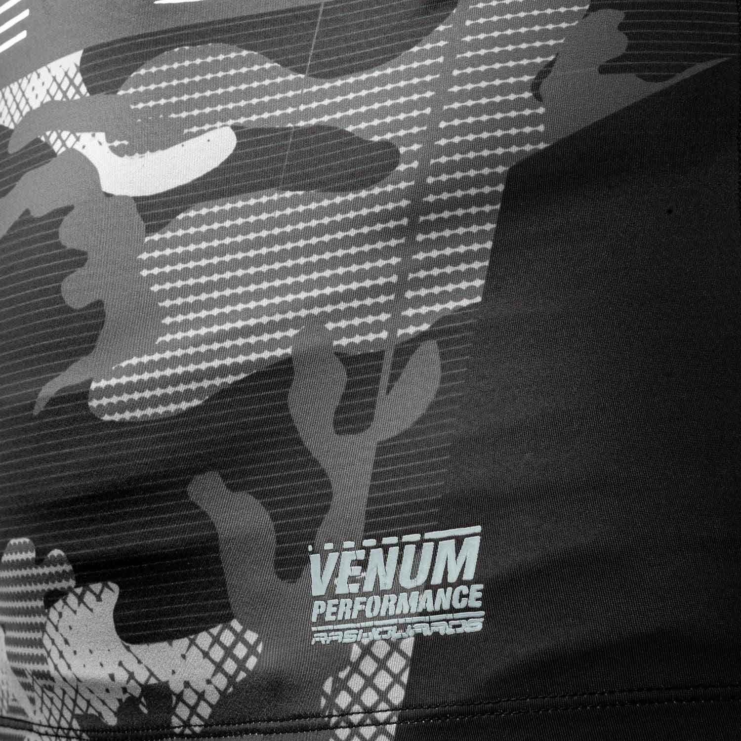 VENUM／ヴェナム　ラッシュガード　　TACTICAL RASHGUARD LONG SLEEVES／タクティカル ラッシュガード ロングスリーブ（アーバンカモ／白）