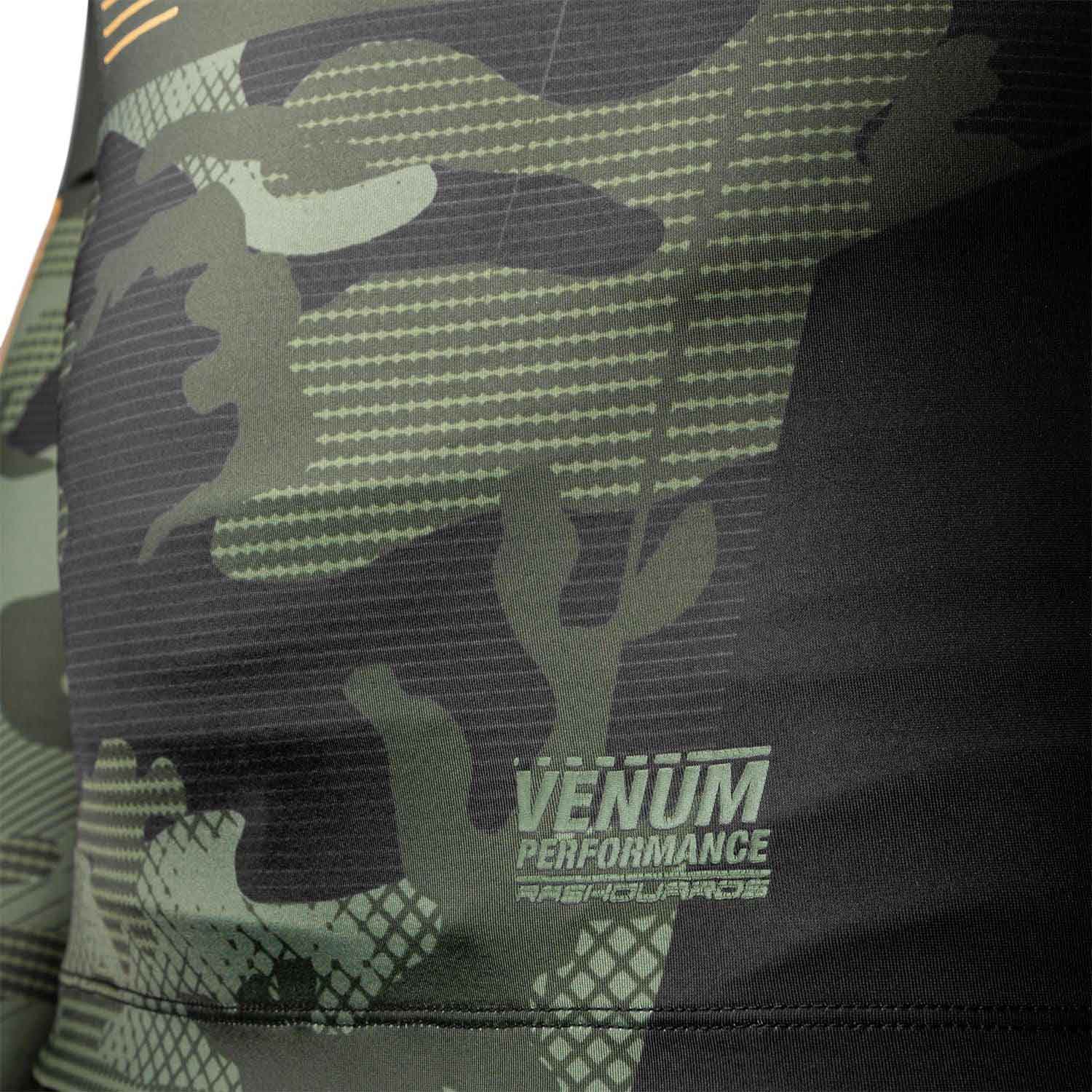 VENUM／ヴェナム　ラッシュガード　　TACTICAL RASHGUARD LONG SLEEVES／タクティカル ラッシュガード ロングスリーブ（フォレストカモ）