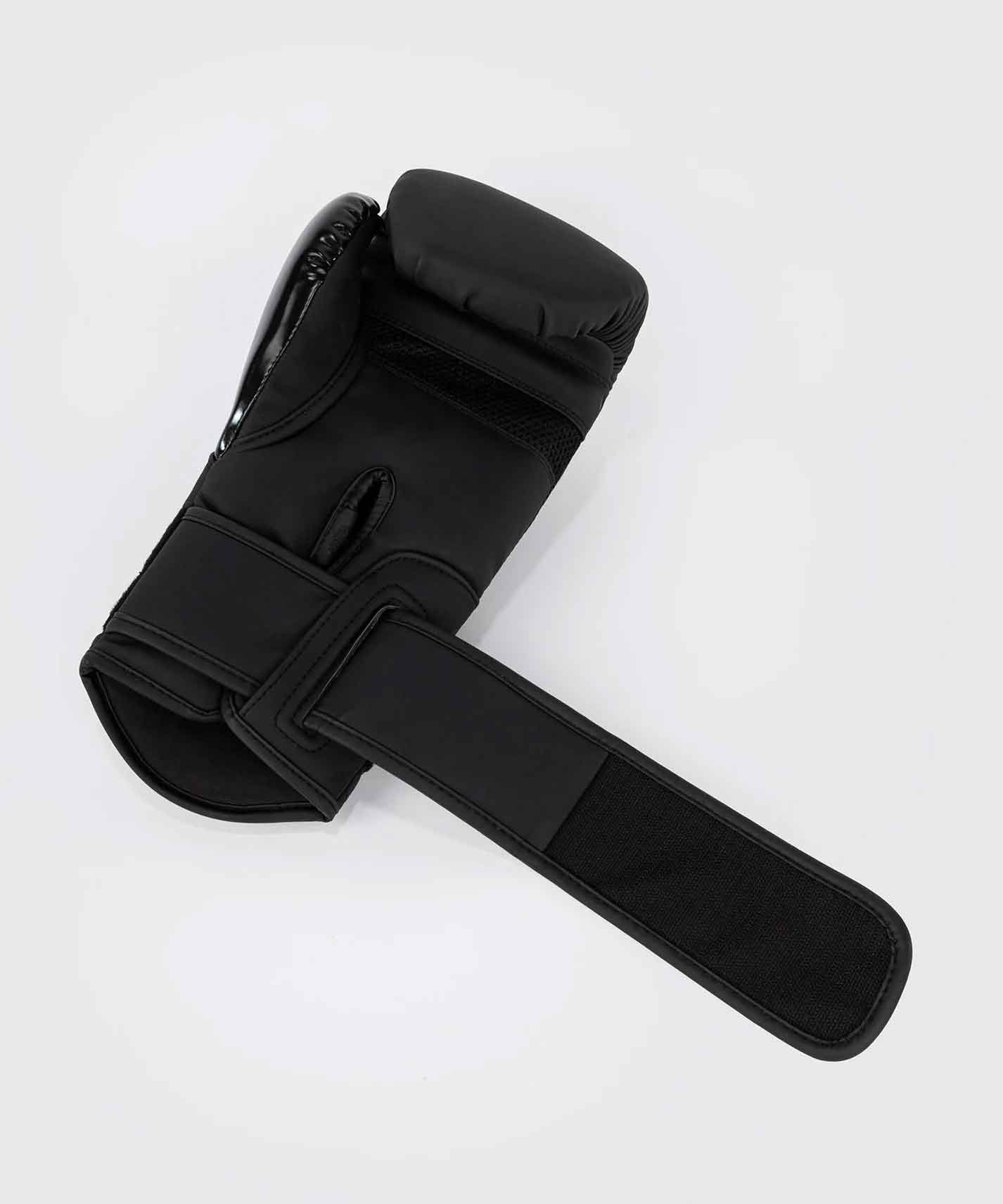 VENUM／ヴェナム　ボクシンググローブ　　Challenger 4.0 Boxing Gloves／チャレンジャー4.0 ボクシンググローブ（マットブラック）