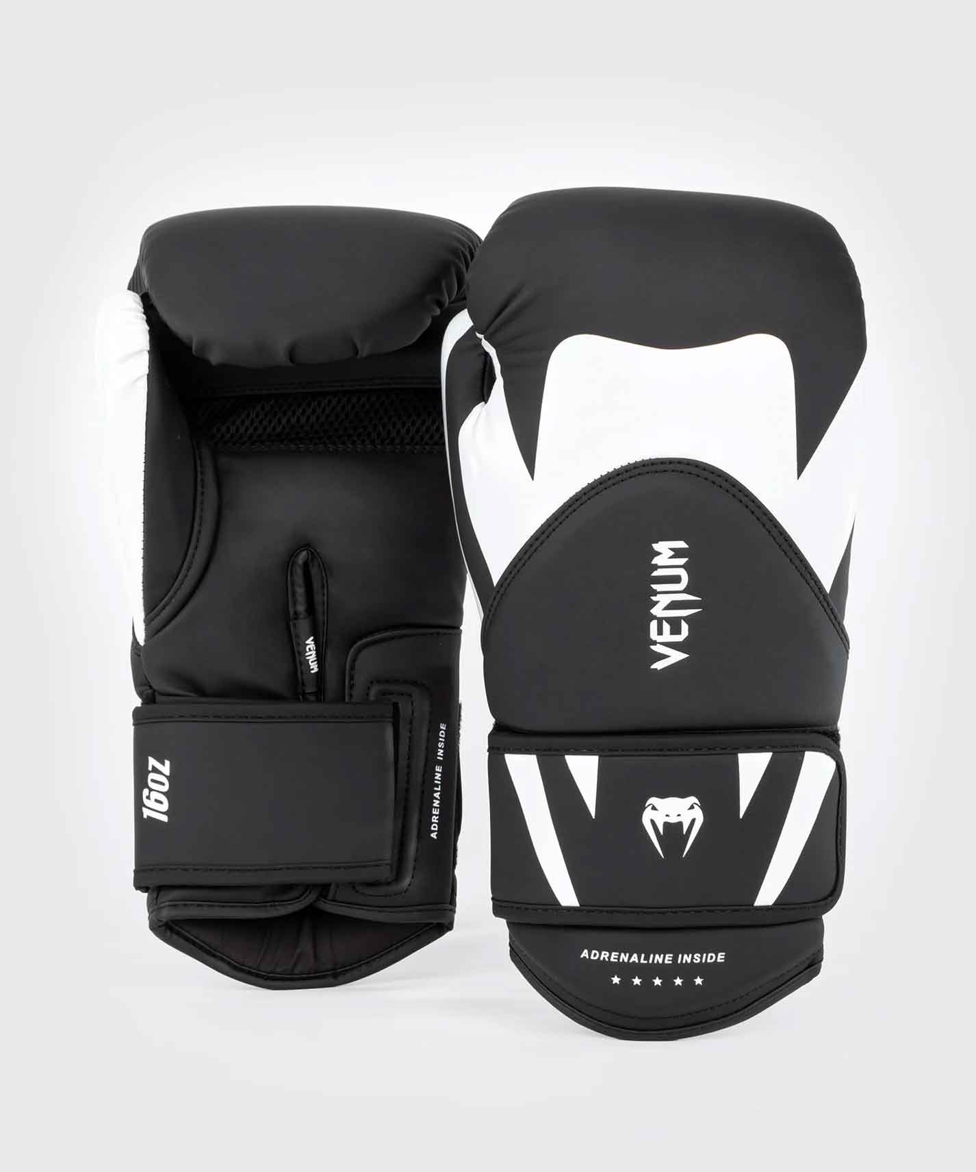 Challenger 4.0 Boxing Gloves／チャレンジャー4.0 ボクシンググローブ（黒／白）