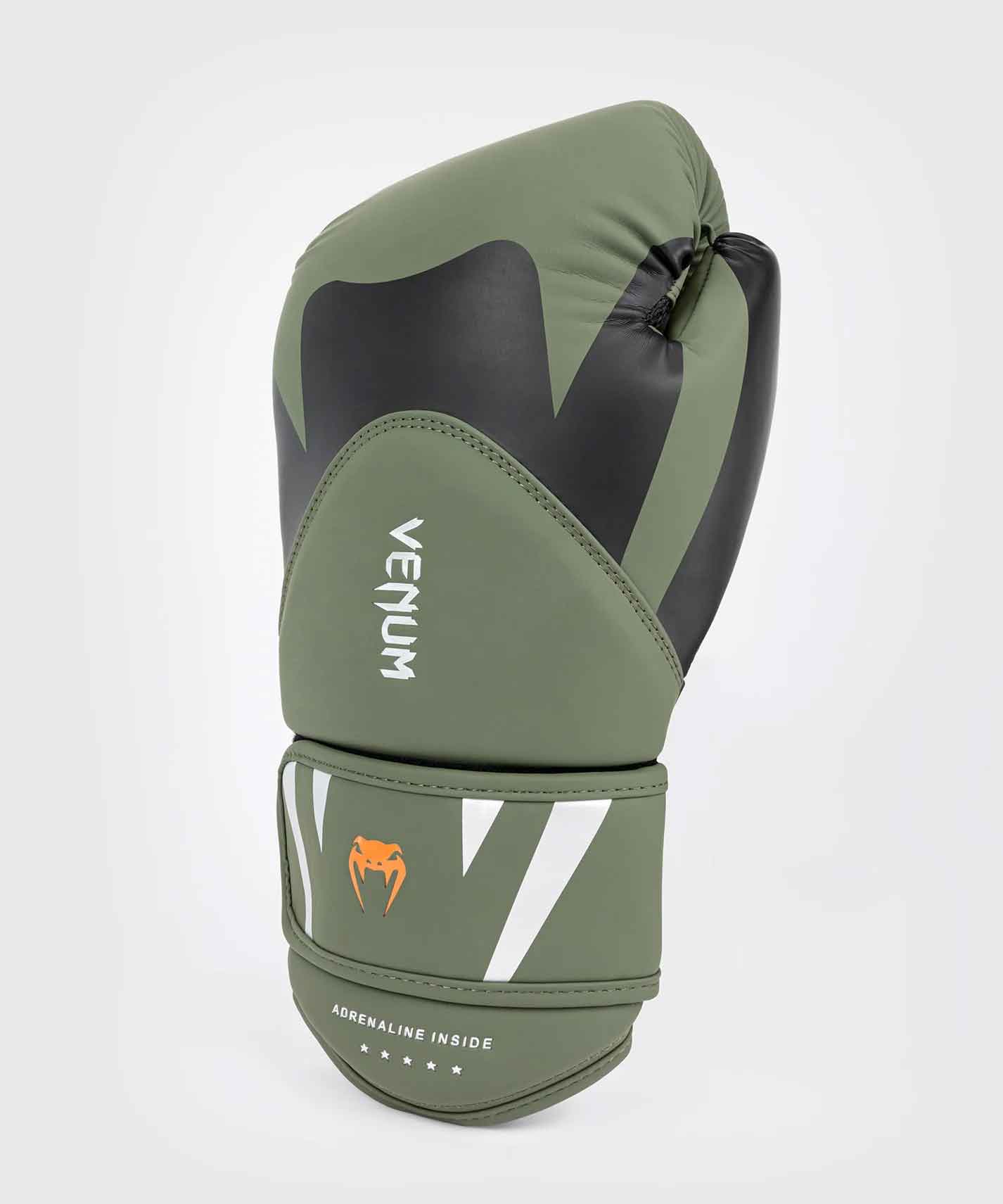 VENUM／ヴェナム　ボクシンググローブ　　Challenger 4.0 Boxing Gloves／チャレンジャー4.0 ボクシンググローブ（カーキ／黒）