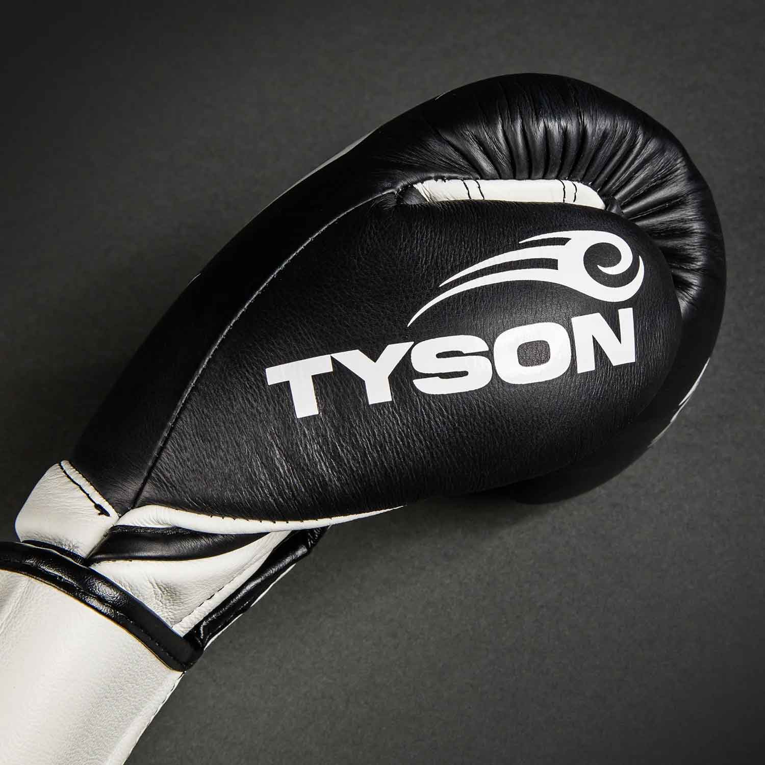 VENUM／ヴェナム　ボクシンググローブ　　Giant 2.0 Mike Tyson Pro Boxing Gloves／ジャイアント 2.0 マイク・タイソン プロ ボクシンググローブ