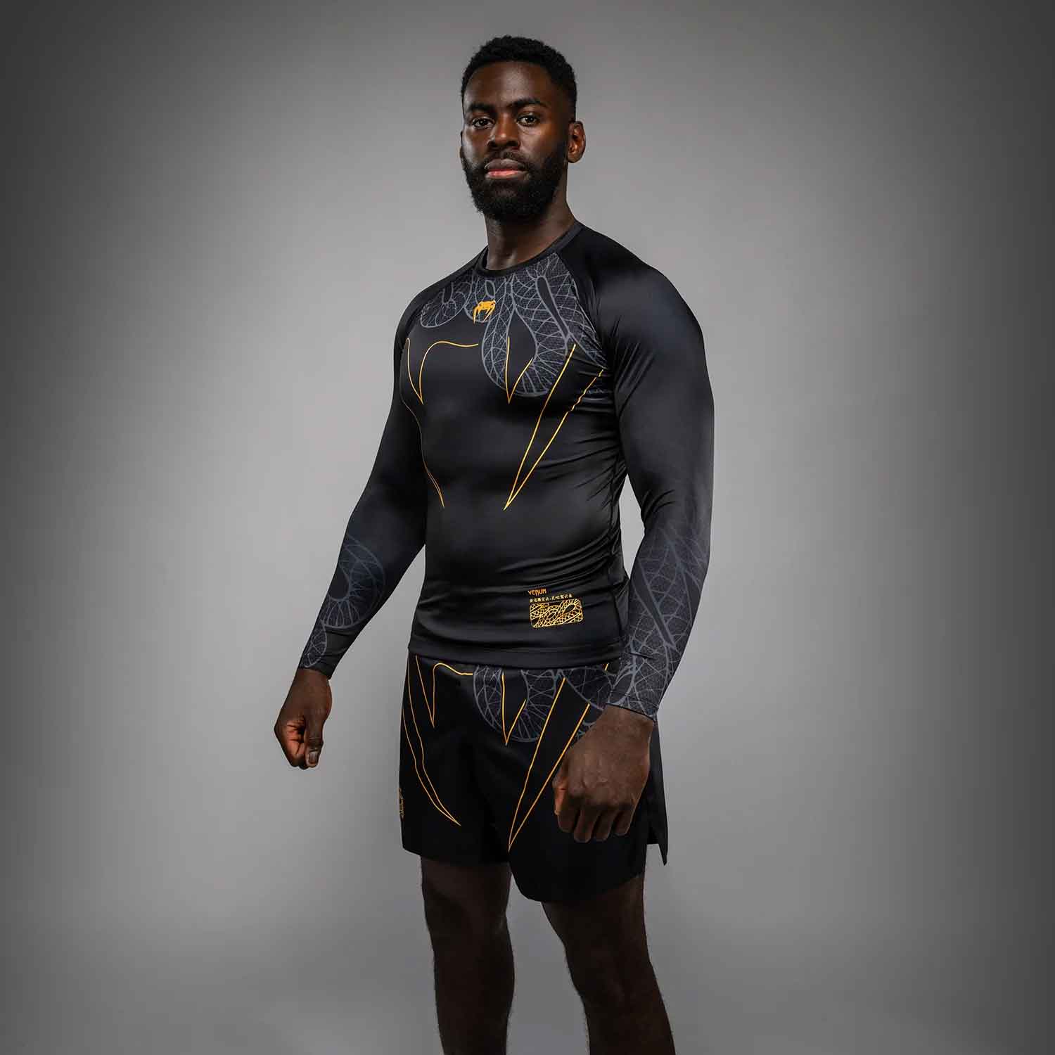 VENUM／ヴェナム　ラッシュガード　　Serpenti Long Sleeve Rashguard／セルペンティ ロングスリーブ ラッシュガード