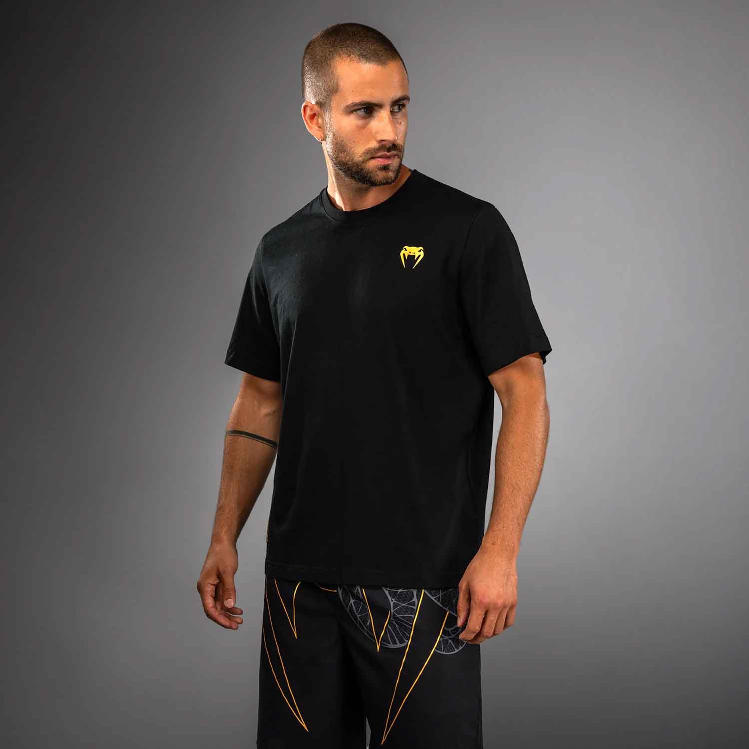VENUM／ヴェナム　Tシャツ　　Serpenti T-Shirt／セルペンティ Tシャツ