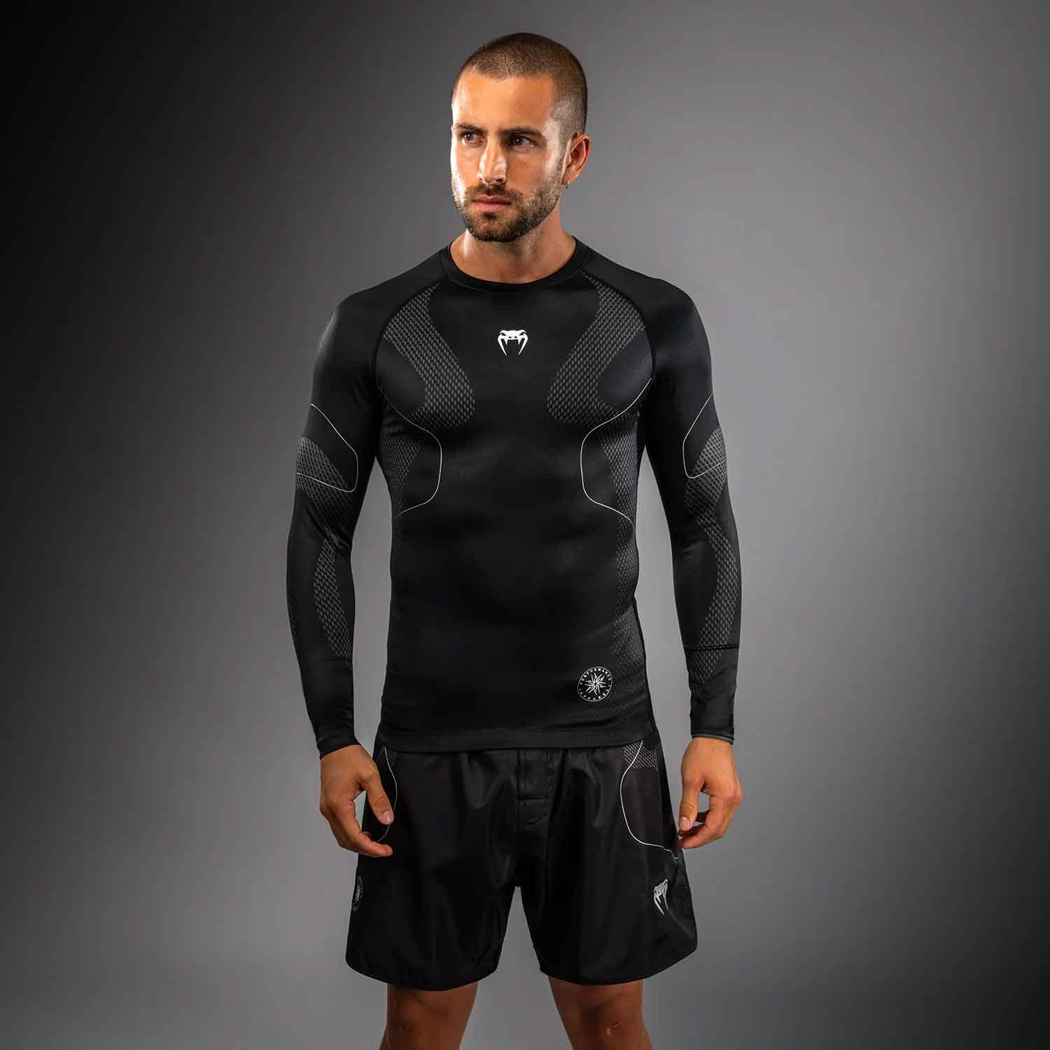 Nexus Long Sleeve Rashguard／ネクサス ロングスリーブ ラッシュガード
