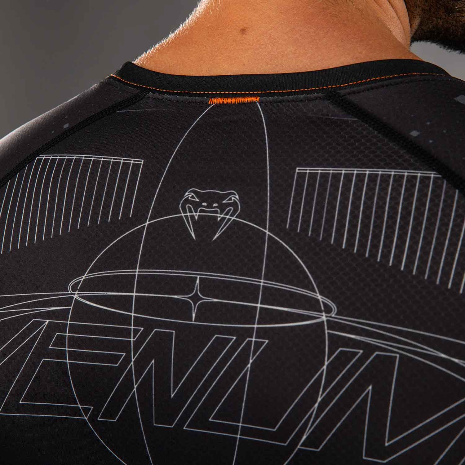 VENUM／ヴェナム　ラッシュガード　　Eclipse Long Sleeve Rashguard／エクリプス ロングスリーブ ラッシュガード