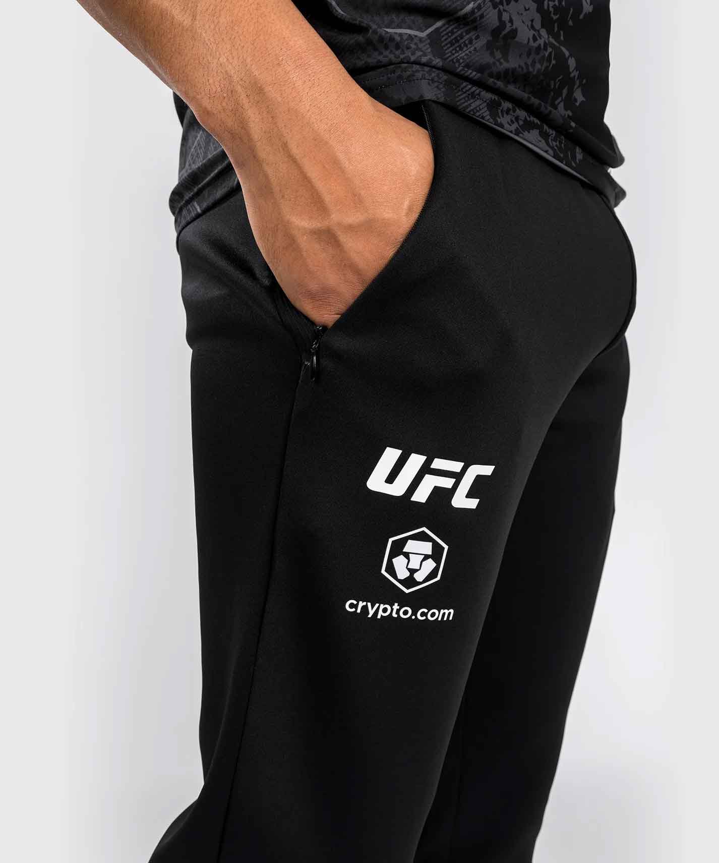 VENUM／ヴェナム　スウェットパンツ　　UFC Adrenaline by Venum Authentic Fight Night Men’s Walkout Pant／UFC アドレナリン by ヴェナム オーセンティック ファイトナイト メンズ ウォークアウト パンツ（黒）