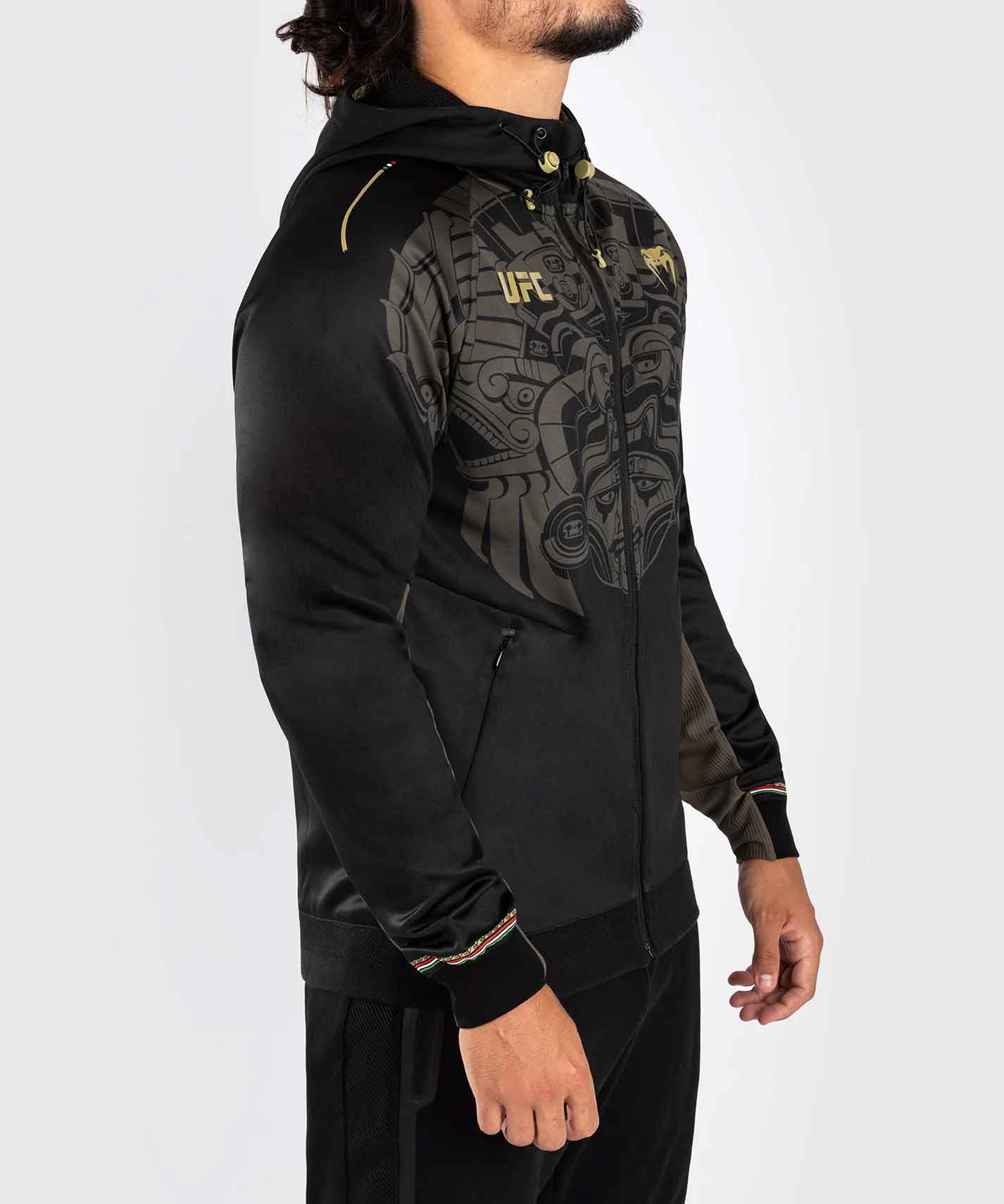 VENUM／ヴェナム　パーカー（フーディー）　　限定版Noche UFC By Venum Authentic Fight Night Men’s Walkout Hoodie／ノーチェ UFC by ヴェナム オーセンティック ファイトナイト メンズ ウォークアウトフーディー（黒）