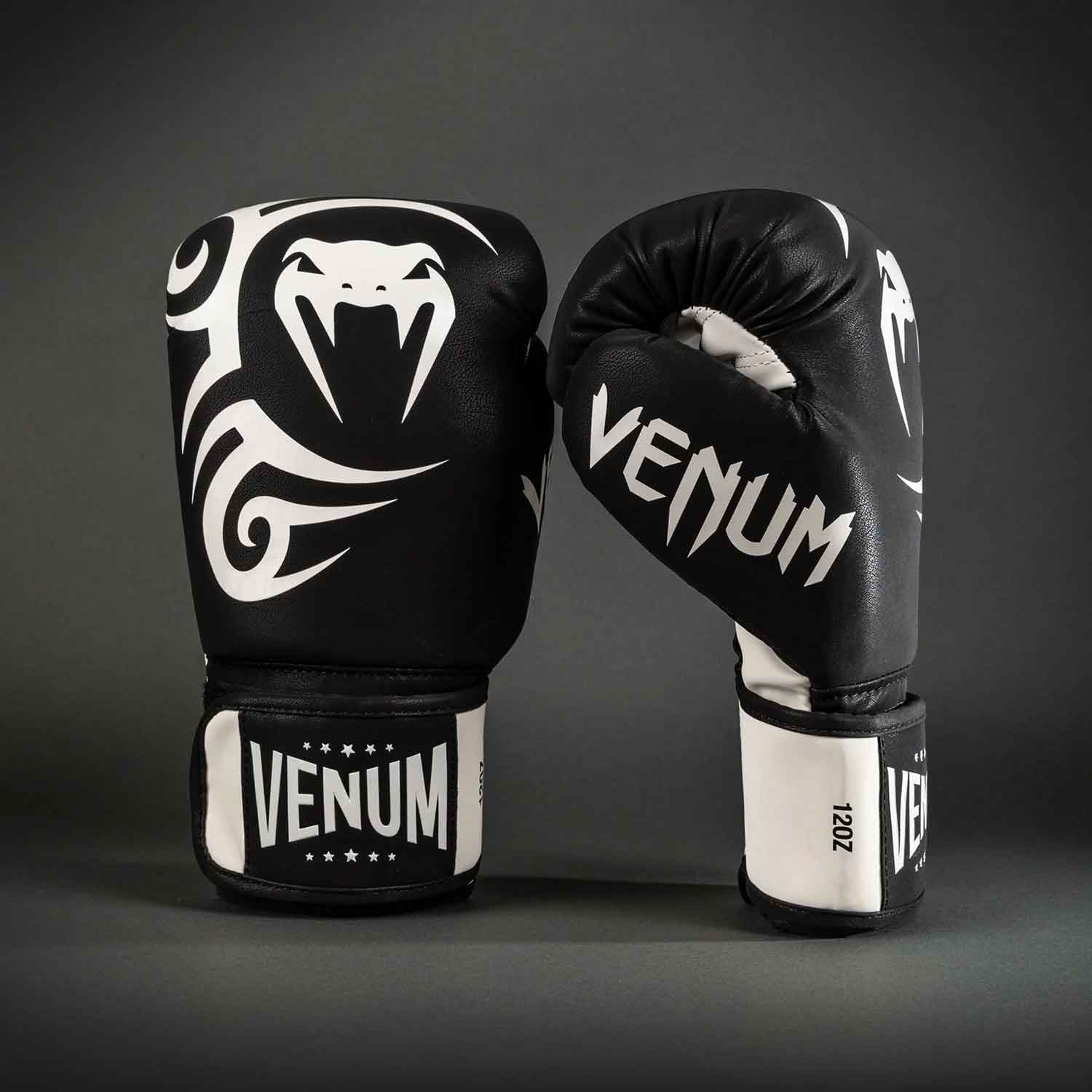 VENUM／ヴェナム　ボクシンググローブ　　Mike Tyson Replica Boxing Gloves／マイク・タイソン レプリカ ボクシンググローブ