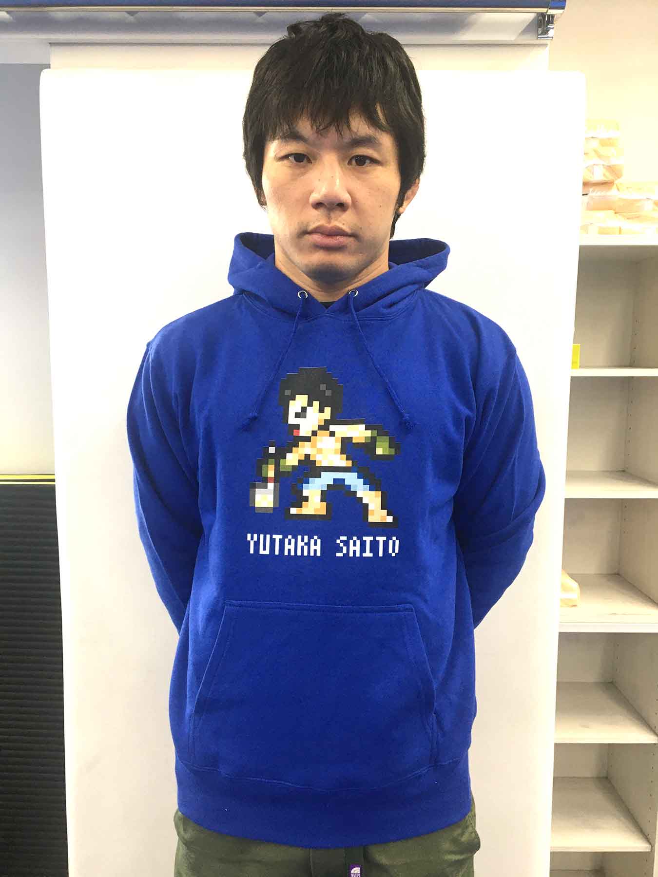 YUTAKA SAITO PIXCEL ART HOODIE／斎藤裕 ピクセル アート（ドット絵） フーディー（ロイヤル・ユタカブルー）