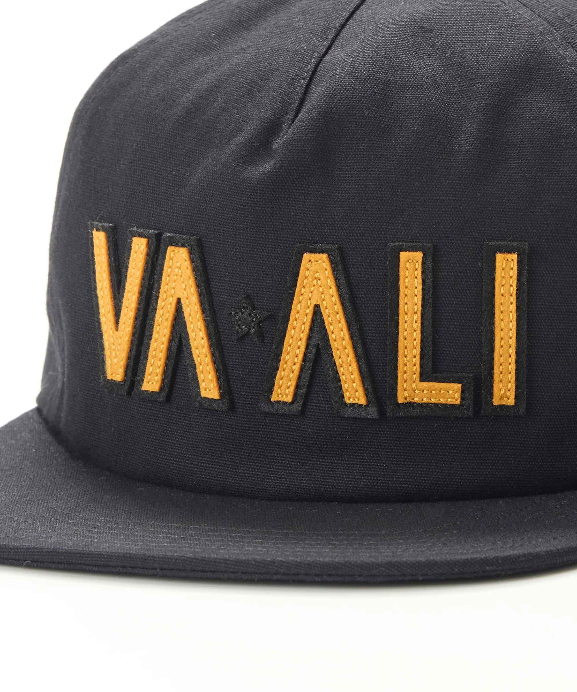 RVCA／ルーカ（ルカ）　キャップ　　VA X ALI TRUCKER／VA×（モハメド）アリ トラッカー キャップ
