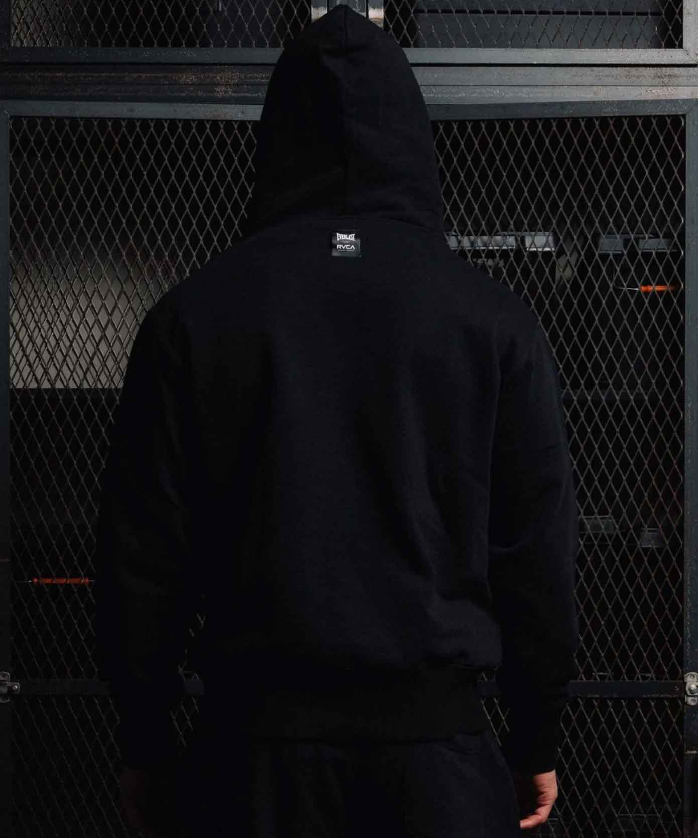 RVCA／ルーカ（ルカ）　パーカー　　RVCA×EVERLAST HOODIE／RVCA×エバーラスト フーディ（黒）