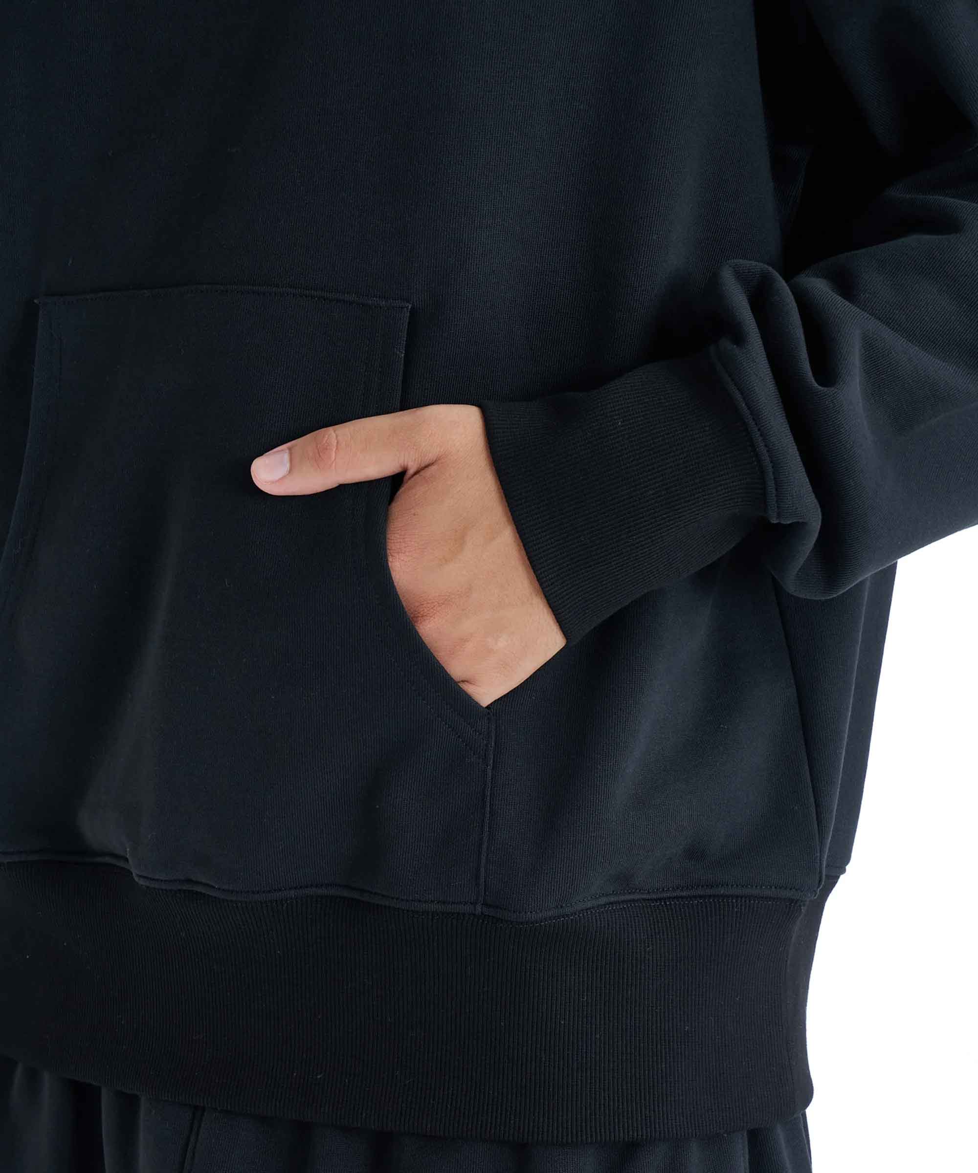 RVCA／ルーカ（ルカ）　パーカー　　RVCA×EVERLAST HOODIE／RVCA×エバーラスト フーディ（黒）