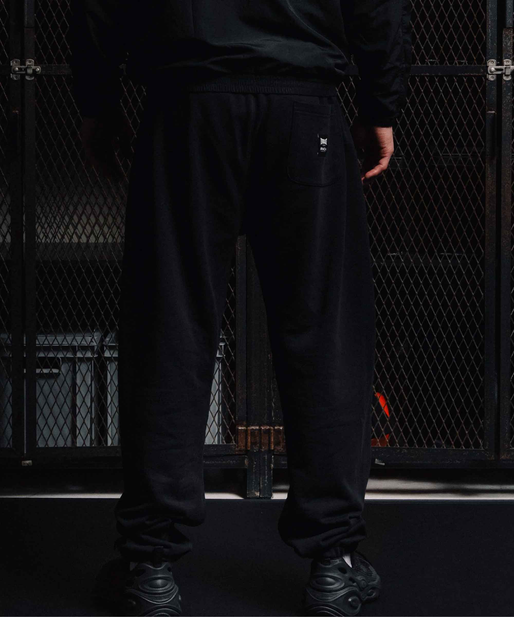 RVCA／ルーカ（ルカ）　スウェットパンツ　　RVCA×EVERLAST SWEAT PANTS／RVCA×エバーラスト スウェットパンツ（セットアップボトムス）黒