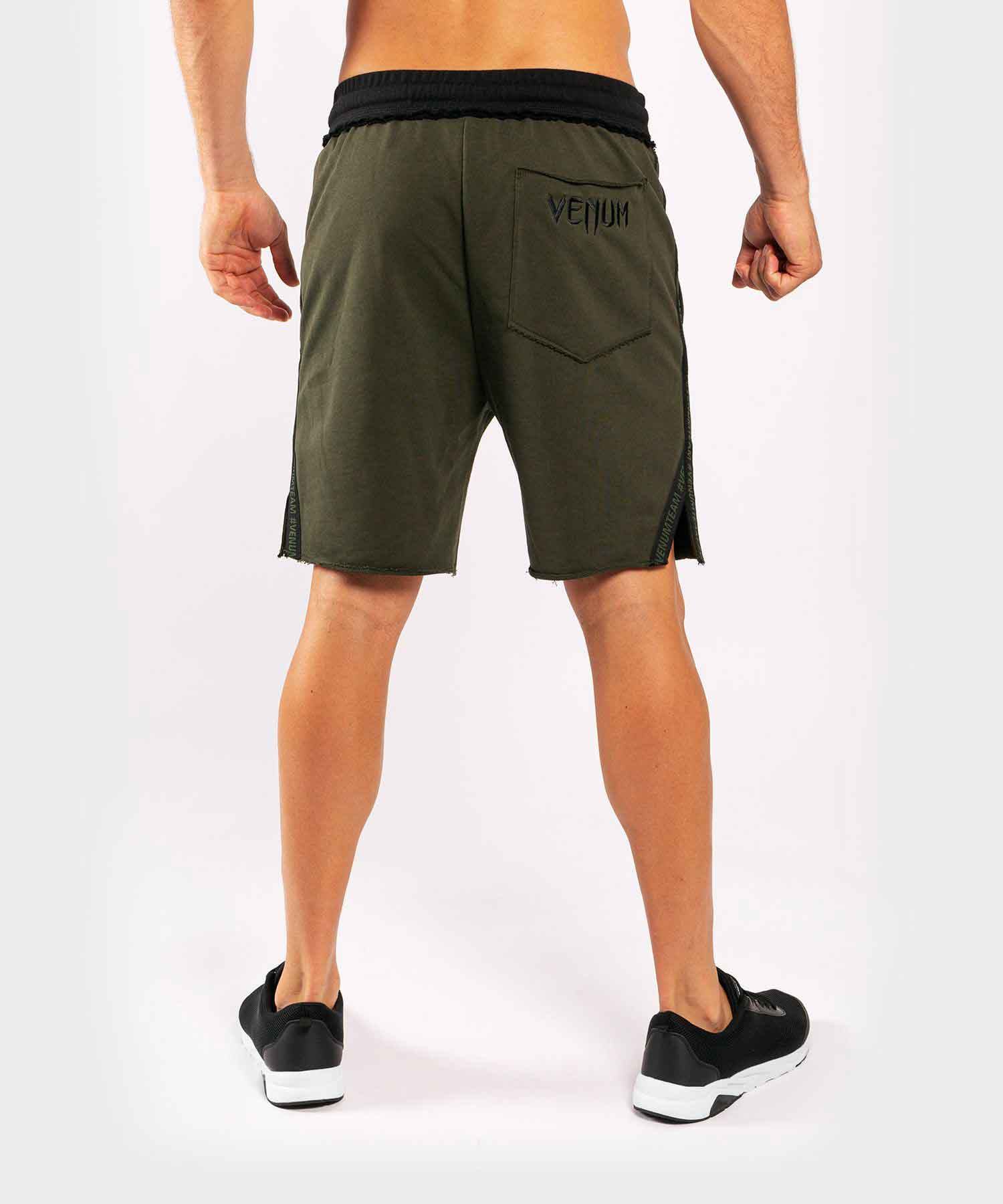 VENUM／ヴェナム　トレーニング・フィットネスショーツ　　CUTBACK 2.0 COTTON SHORTS／カットバック 2.0 コットンショーツ（カーキ／黒）