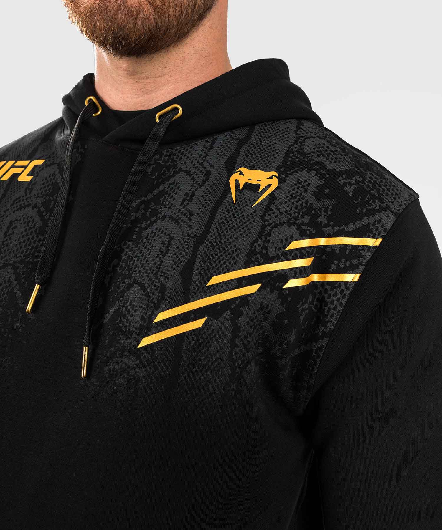 VENUM／ヴェナム　パーカー（フーディー）　　UFC Adrenaline by Venum Replica Men’s Pullover Hoodie Champion／UFC アドレナリン by ヴェナム レプリカ メンズ プルオーバーフーディ チャンピオン