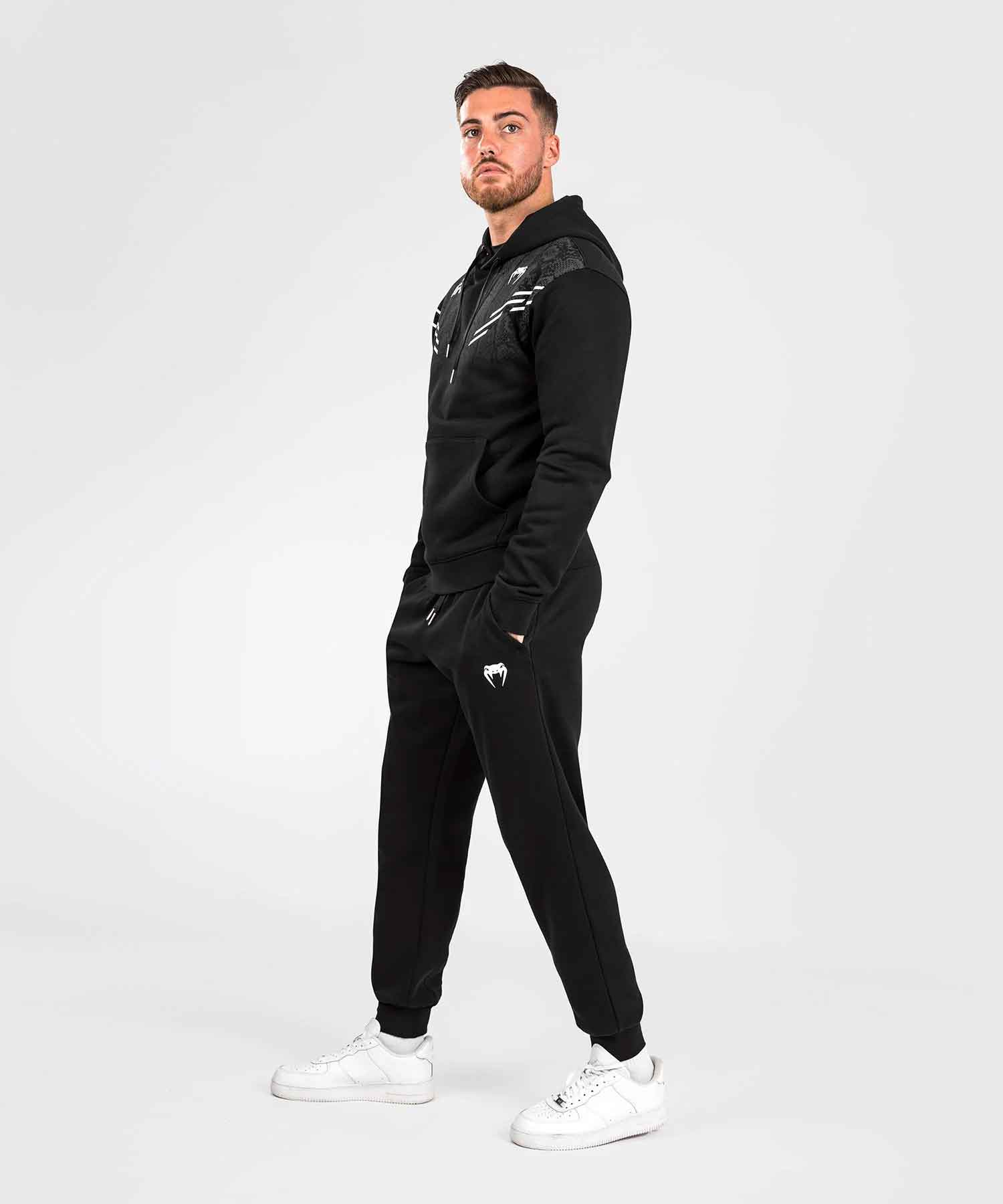 VENUM／ヴェナム　スウェットパンツ　　UFC Adrenaline by Venum Replica Men’s Pant／UFC アドレナリン by ヴェナム レプリカ メンズ パンツ（黒）