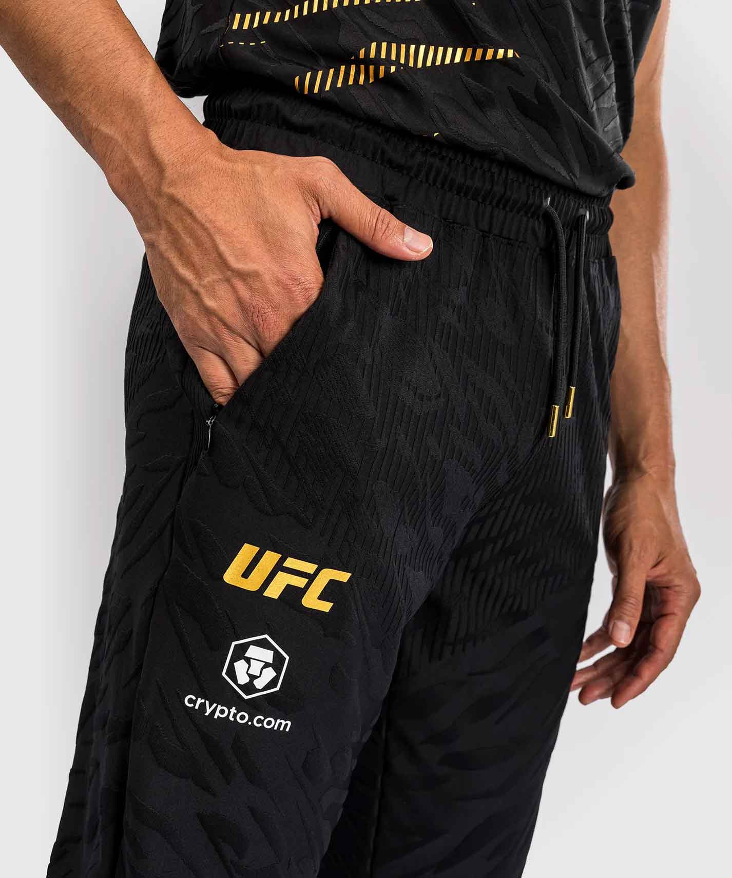 VENUM／ヴェナム　スウェットパンツ　　UFC Fusion by Venum Authentic Fight Night Men’s Walkout Pant Champion／UFC フュージョン by ヴェナム オーセンティック ファイトナイト メンズ ウォークアウト パンツ（チャンピオン）